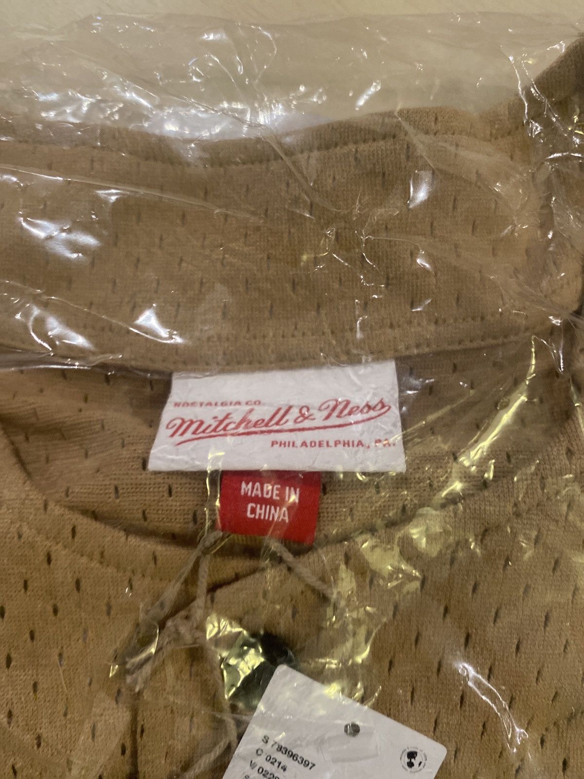 Mitchell & Ness Mitchell & Ness baseball mesh tee shirt short sleeve button Size US M / EU 48-50 / 2 - 10 Thumbnail