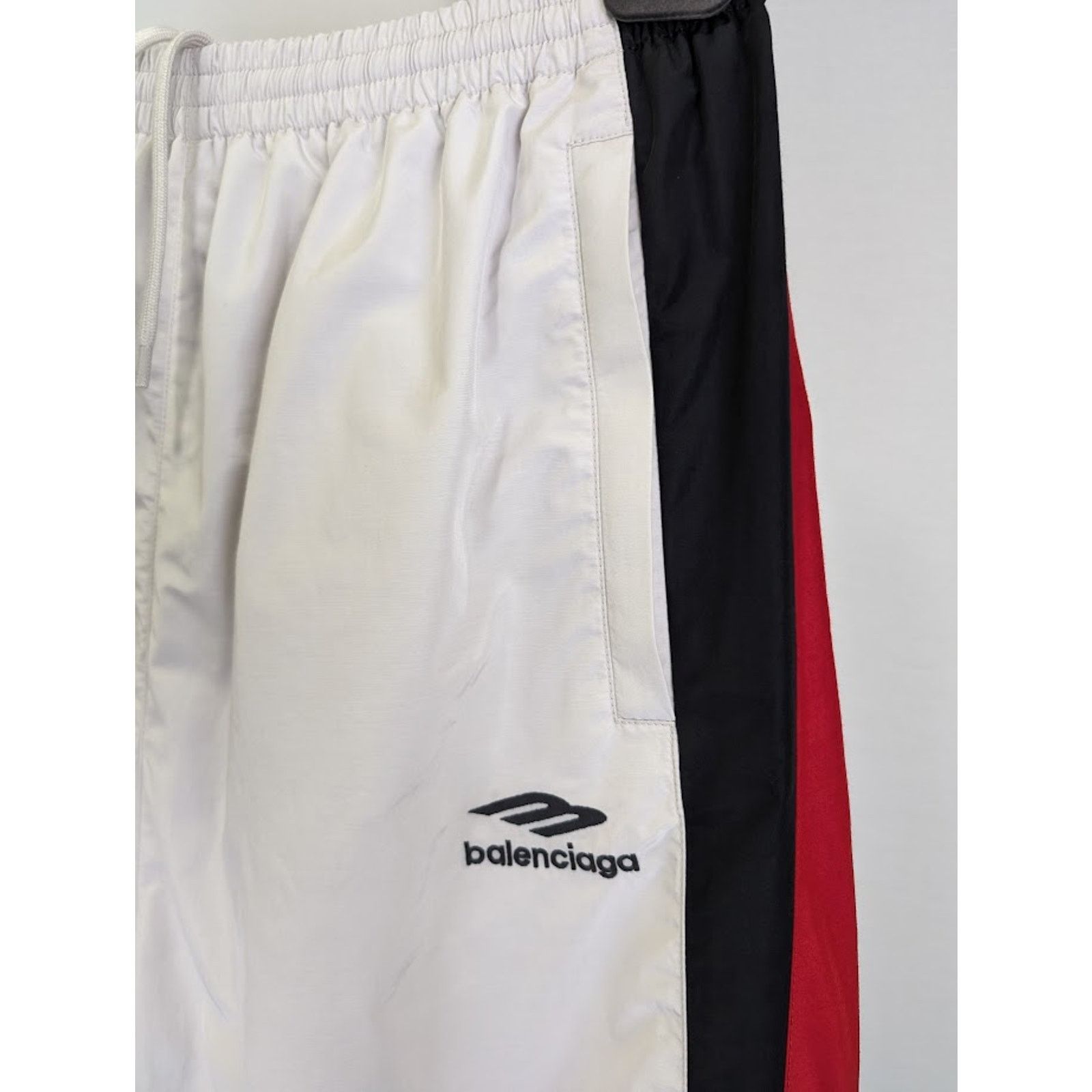 Balenciaga o1rshd1 Techno Poplin Tracsuit Pants in Off-White Size US 28 / EU 44 - 8 Thumbnail