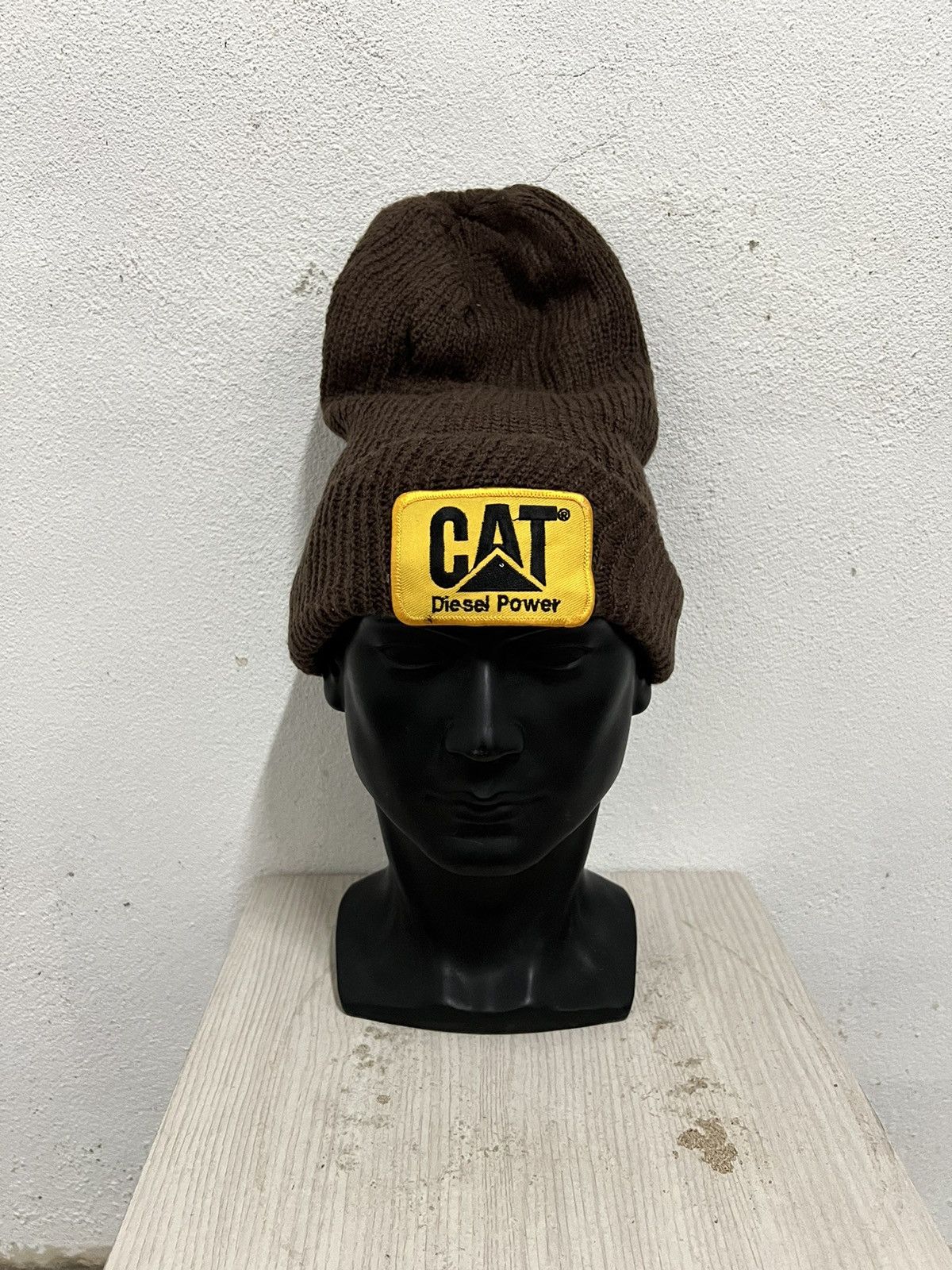 Caterpillar Vintage Caterpillar Big Logo Beanie Hat Size ONE SIZE - 2 Thumbnail