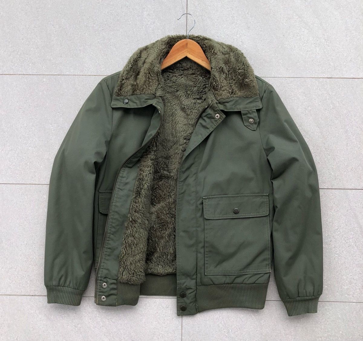 Vintage Vintage 70s Military B-10 Sherpa Flight Bomber Jacket Size US M / EU 48-50 / 2 - 2 Thumbnail