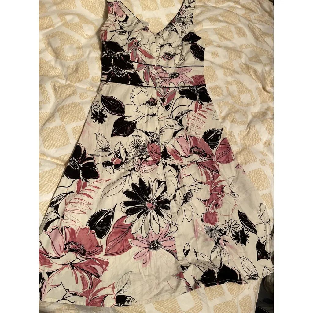 Other Charlotte Russe Floral Summer Dress Size XS / US 0-2 / IT 36-38 - 1 Thumbnail