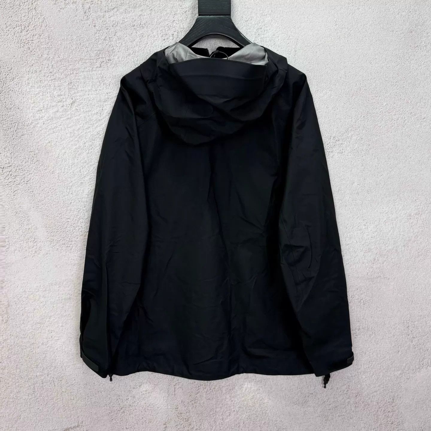 Arc'teryx Arcteryx Beta Jacket Black Hooded Logo Hard Shell L Size L / US 10 / IT 46 - 2 Thumbnail