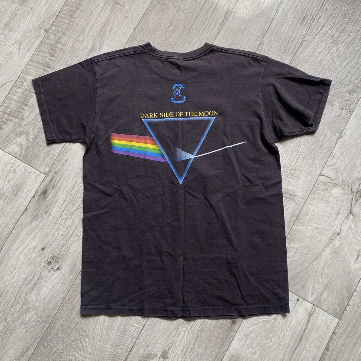 Band Tees VINTAGE PINK FLOYD DARK SIDE OF THE MOON FADED TEE Size US M / EU 48-50 / 2 - 2 Thumbnail