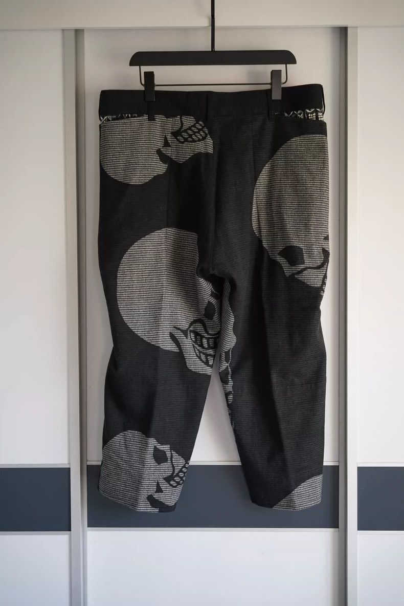 Yohji Yamamoto Yohji Yamamoto Skull Print Wide Leg Pants-2505 Size US 30 / EU 46 - 2 Thumbnail