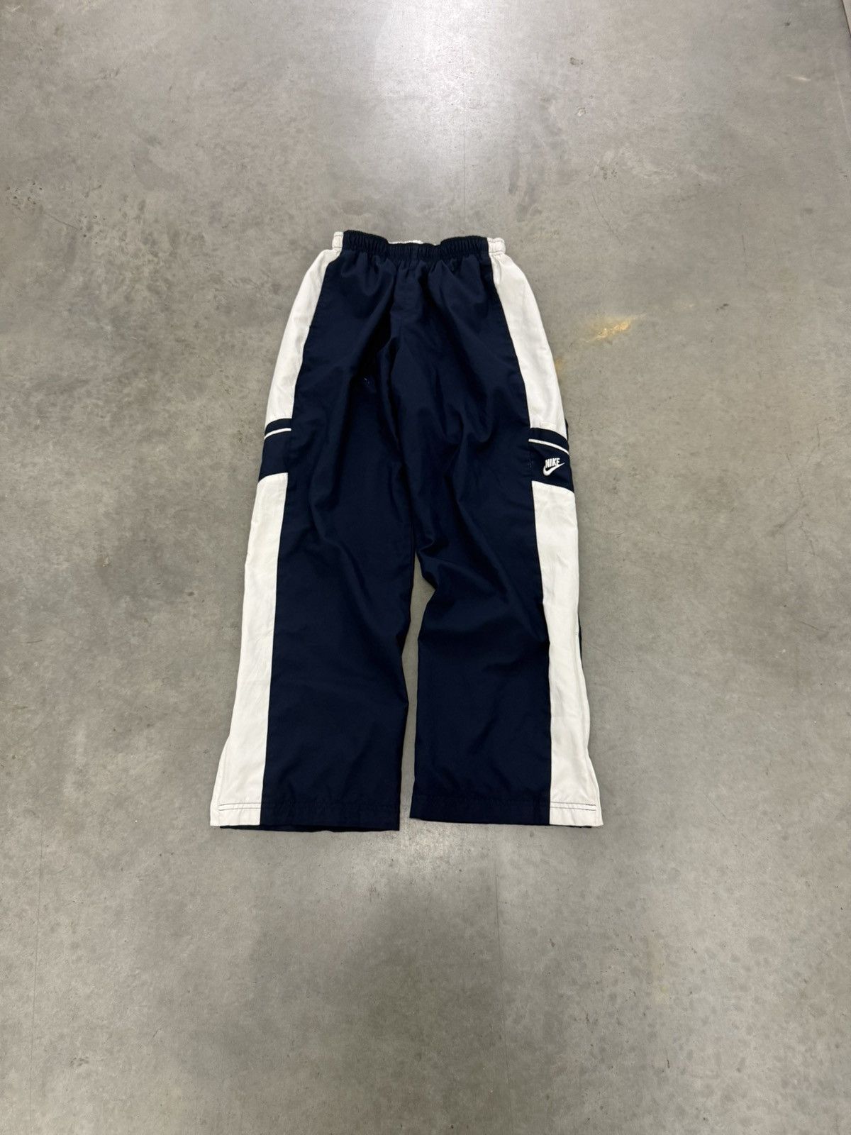 Nike Vintage Nike Track Pants Insulated Navy Cargos USA Y2K XS Size US 26 / EU 42 - 10 Thumbnail