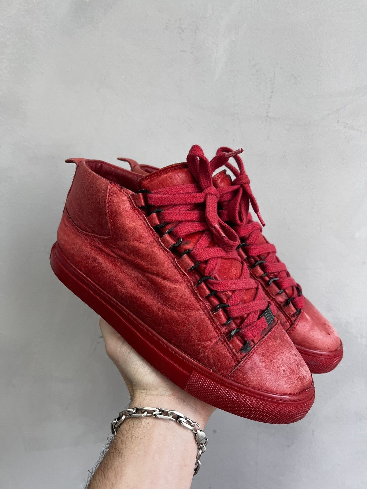 Vintage Faded Arena Y2K Style Leather Boots Shoes in Red, Women's (Size 9)