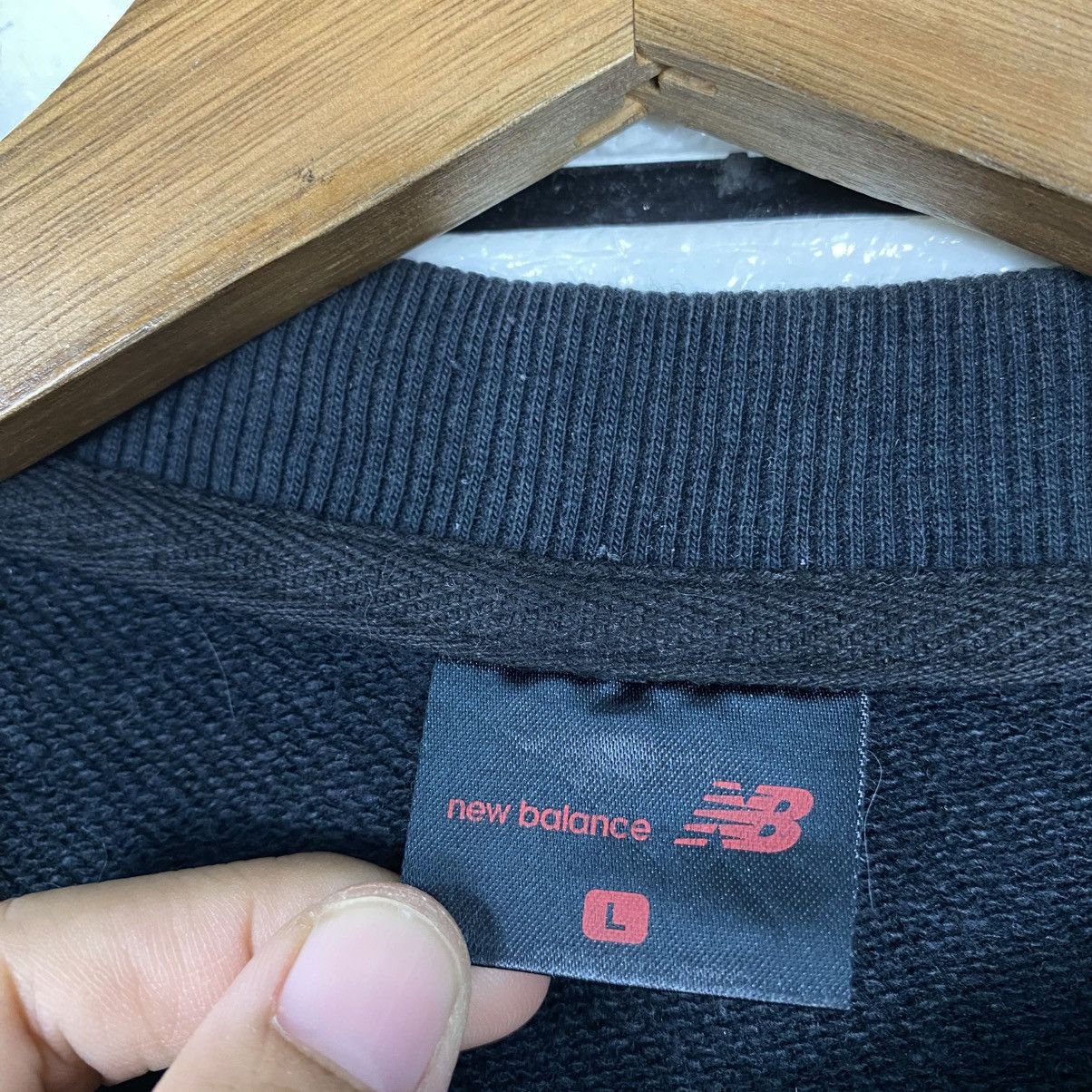 Japanese Brand Vintage Sweatshirt New Balance Big Logo Size US L / EU 52-54 / 3 - 15 Thumbnail