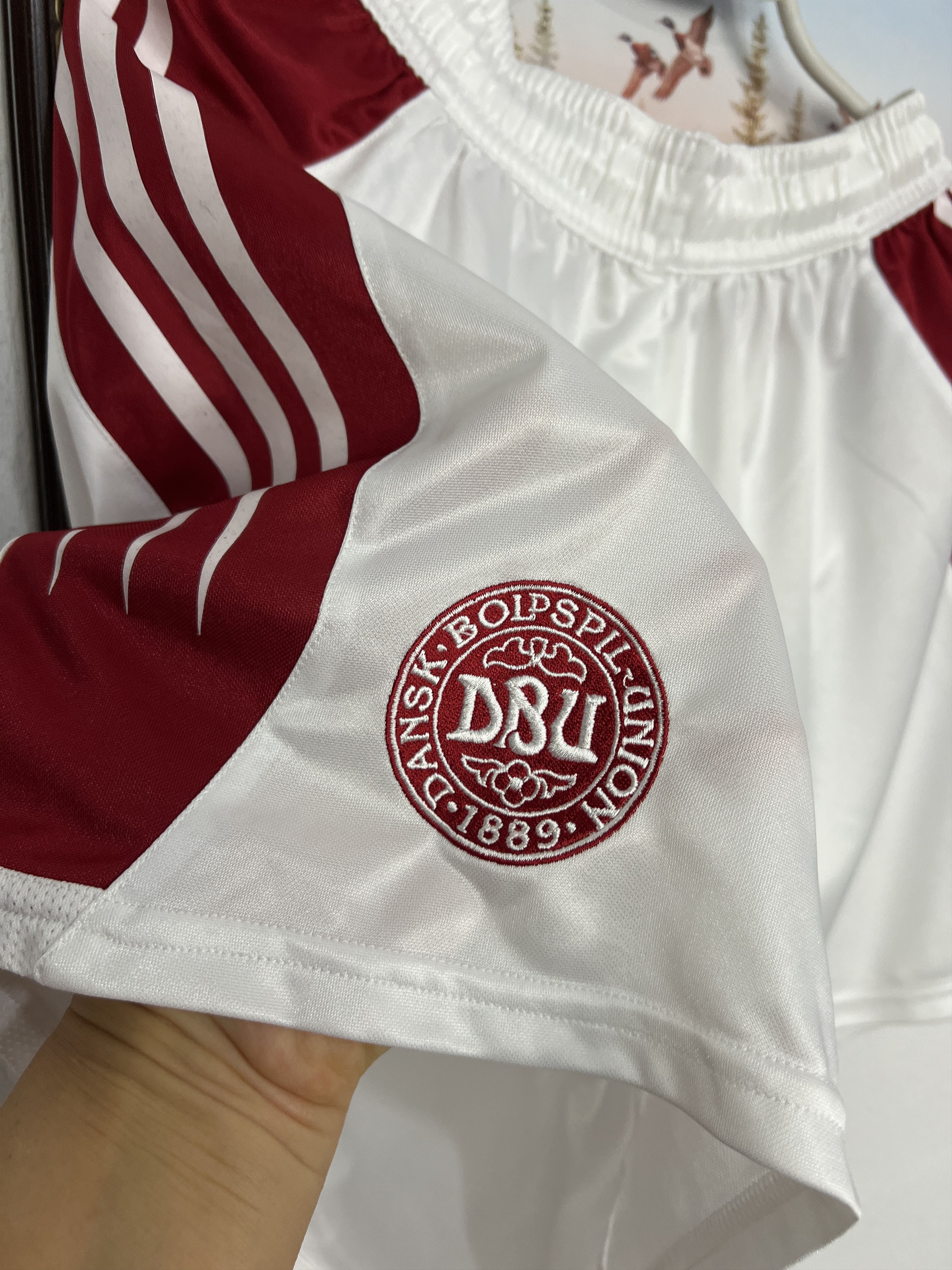 Adidas Vintage Adidas Denmark Football Shorts Soccer National Team Size US 34 / EU 50 - 4 Thumbnail