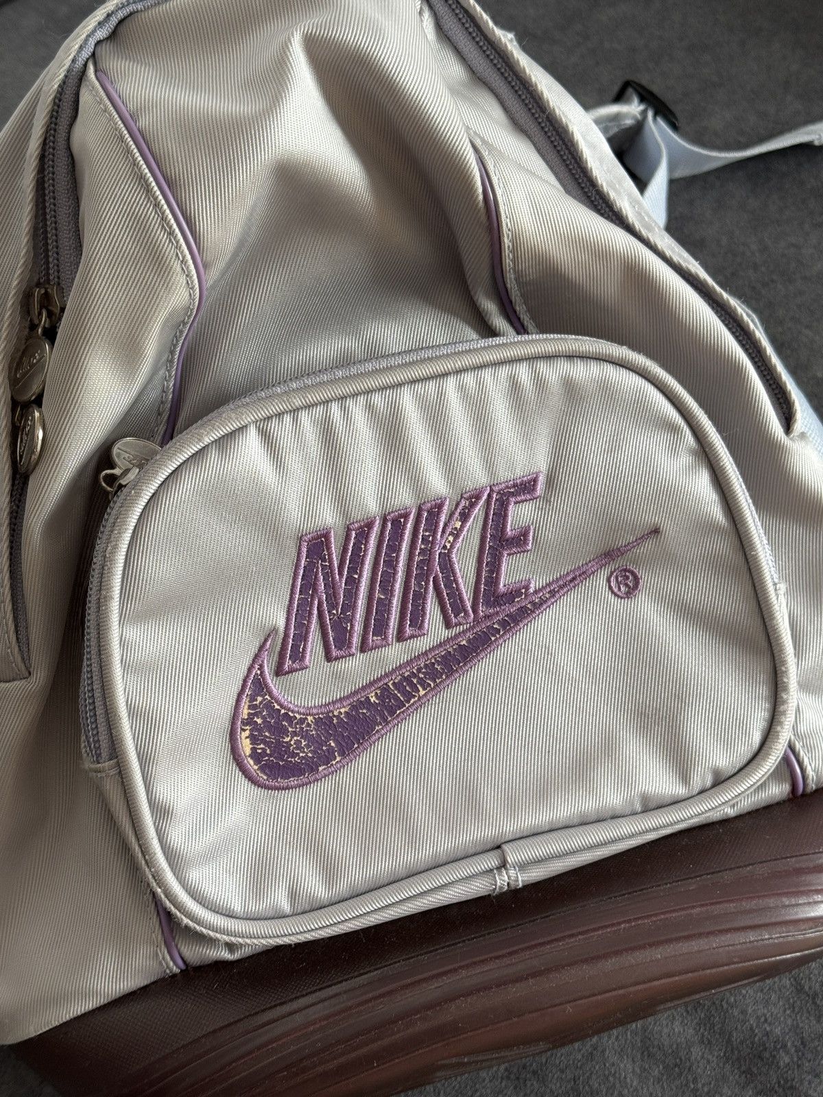 Vintage Vintage Y2K Nike Multi pocket Backpack Size ONE SIZE - 4 Thumbnail