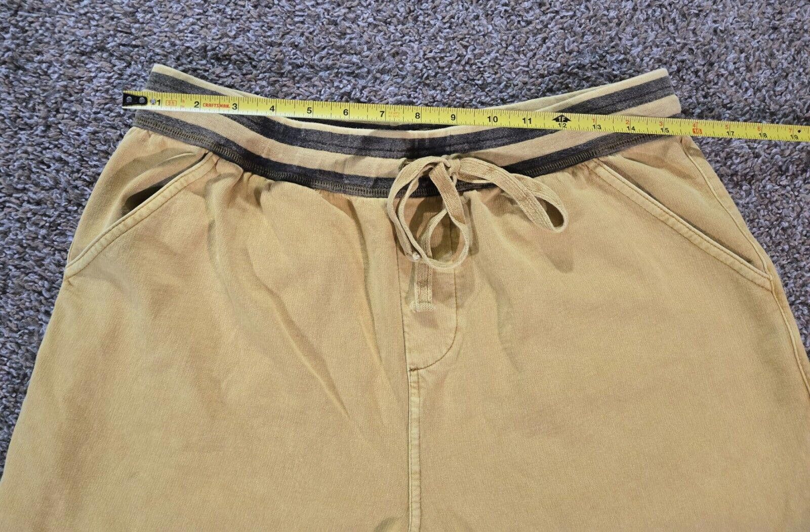 Designer Carbon 2 Cobalt Gold Shorts Size Medium Size US 32 / EU 48 - 7 Thumbnail