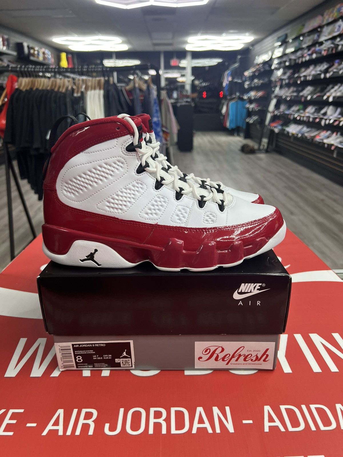 Air Jordan 9 Retro Gym Red Size 8