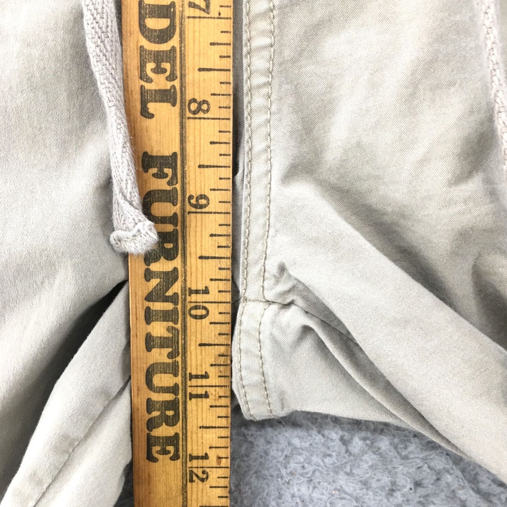 Calvin Klein Calvin Klein Jeans Capri Pants Womens 10 Beige Flat Front Zip Fly Drawstring Capris Casual Modern Womens 10 Beige Capri Pants Calvin Klein Jeans Size 32" / US 10 / IT 46 - 7 Thumbnail