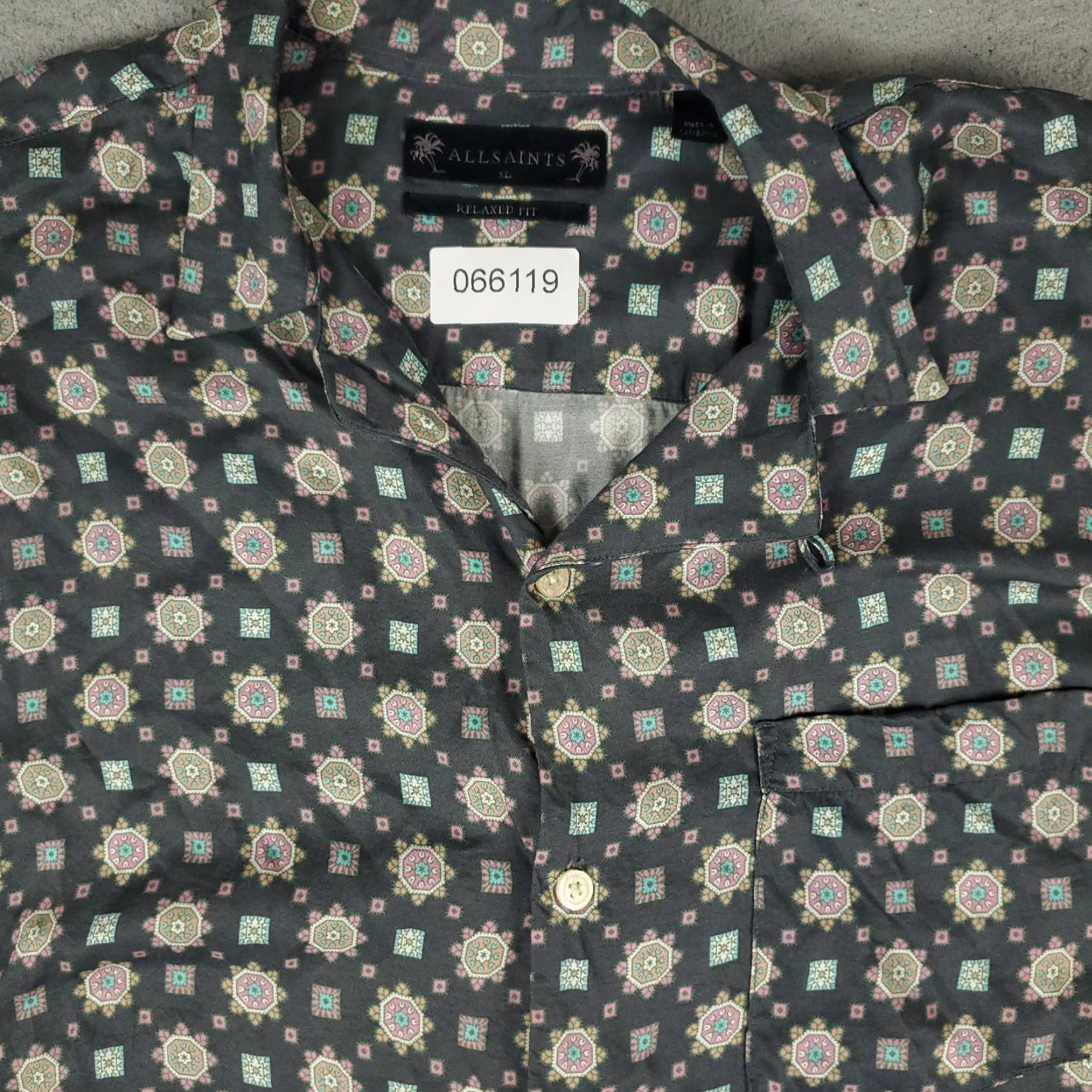 Allsaints AllSaints Shirt Mens XL Gray Geometric Camp Collar Button Up Long Sleeve Shirt Size US XL / EU 56 / 4 - 2 Thumbnail
