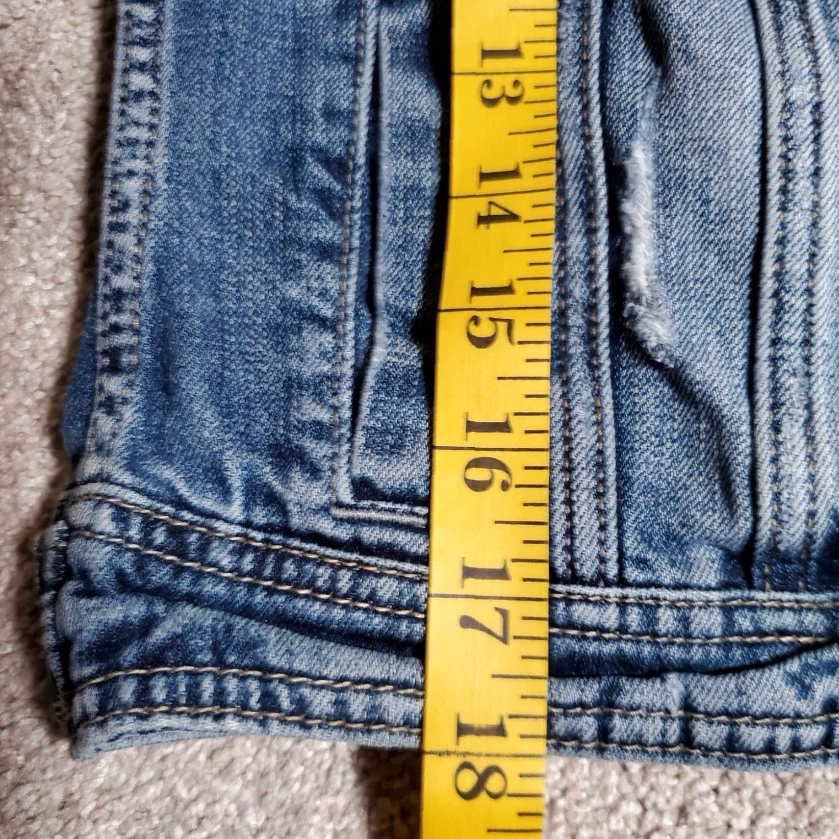 American Eagle Outfitters VINTAGE American Eagle Denim Jacket Womens Small PS Blue Jean Distressed Trucker Size 28" / US 6 / IT 42 - 6 Thumbnail
