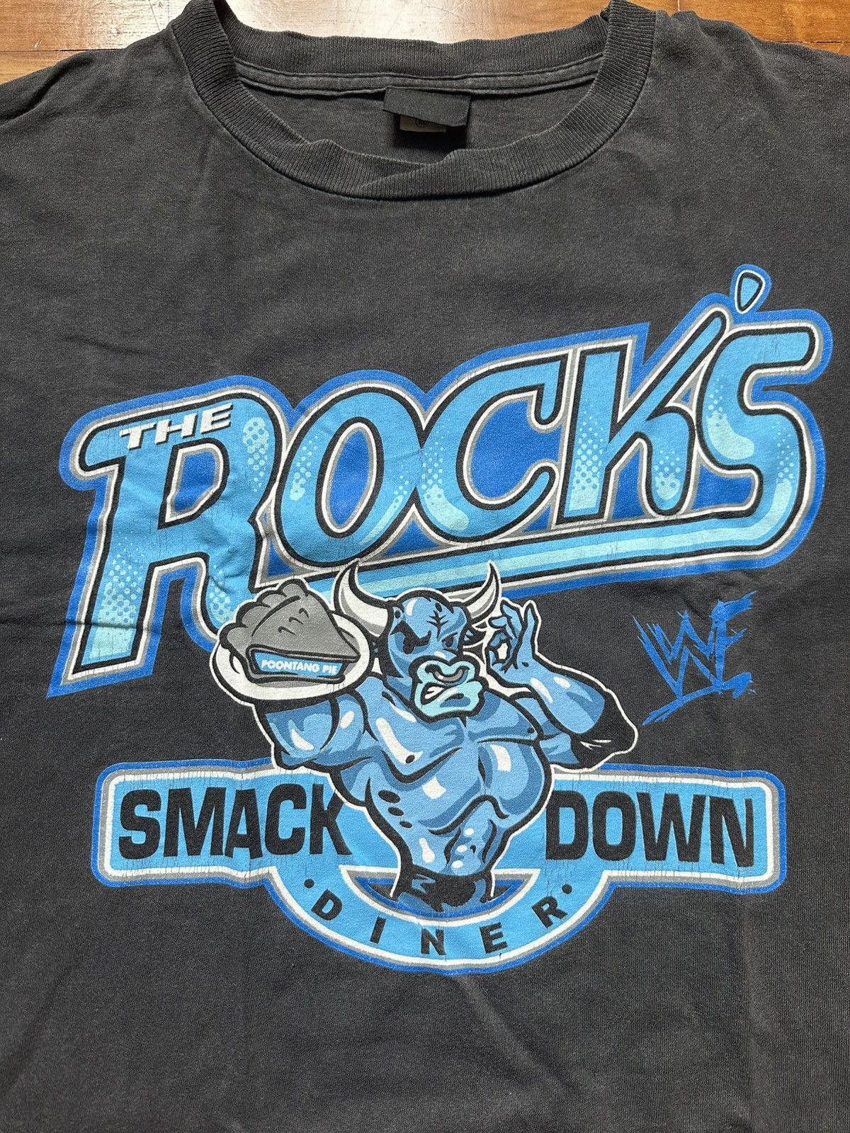 Vintage Vintage The Rock SmackDown Diner T-Shirt Size US XL / EU 56 / 4 - 4 Thumbnail