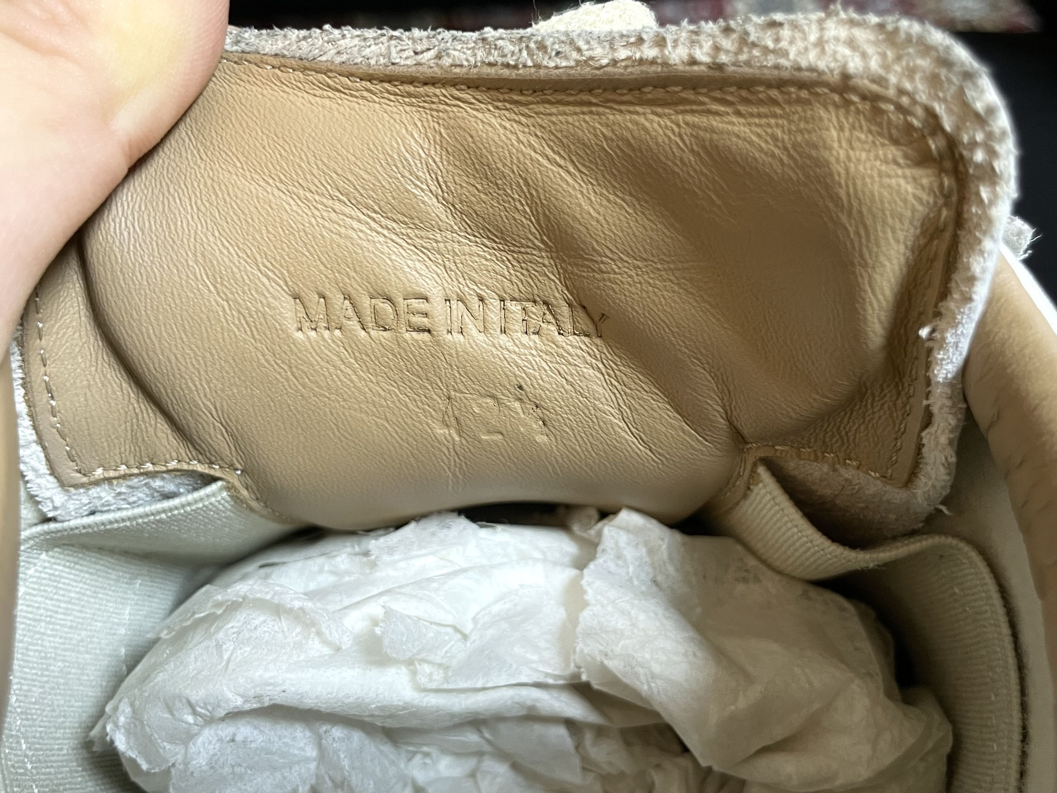 Maison Margiela Maison Margiela GAT (Paint Splatter White) Size US 9.5 / EU 42-43 - 10 Thumbnail