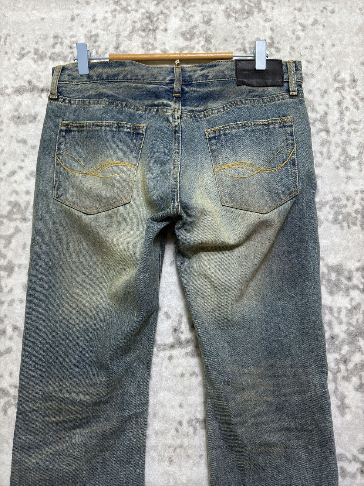 Vintage CavariA Distressed Mud Wash Whiskered Vkei jeans