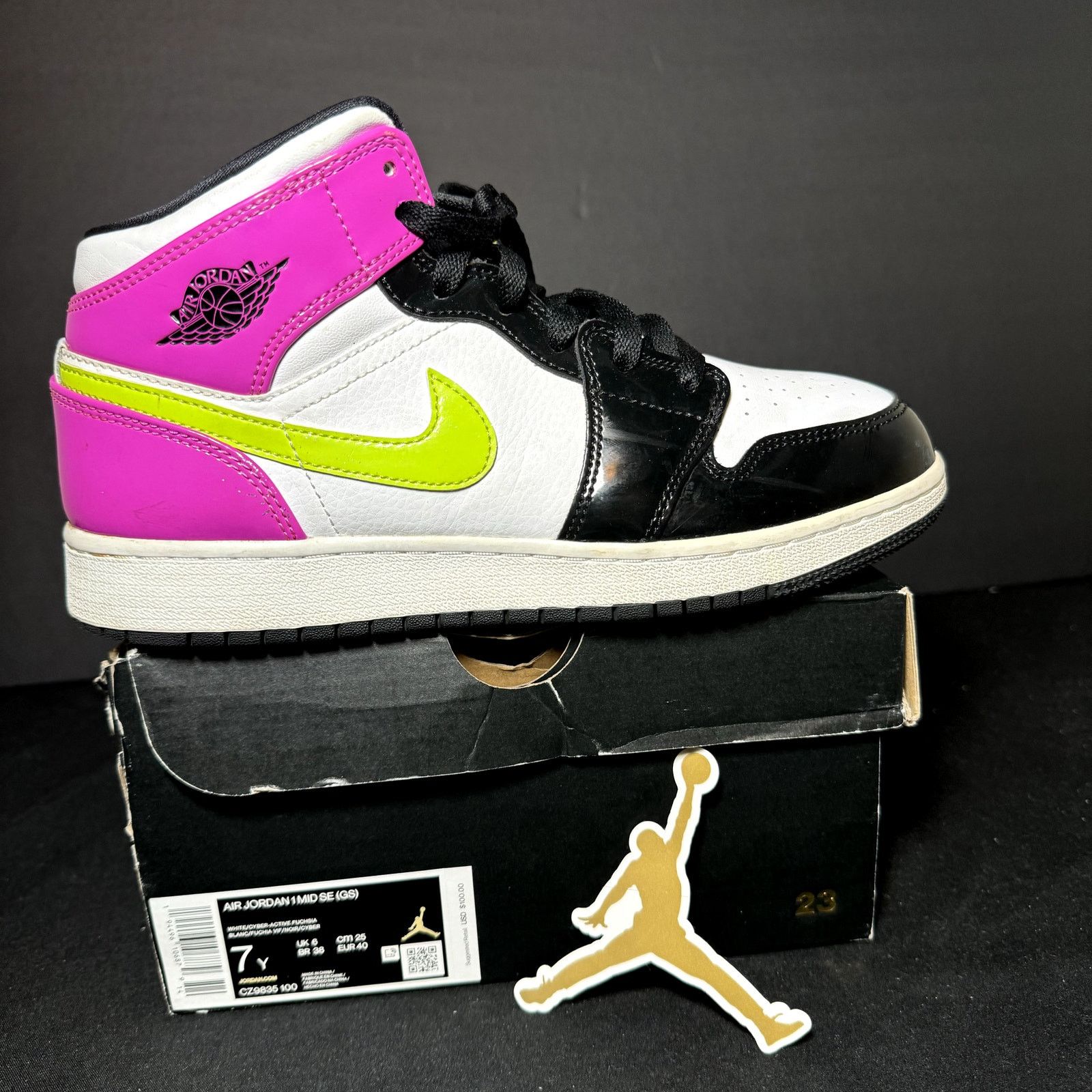 Size Nike Air Jordan Mid SE GS Cyber Active Fuchsia