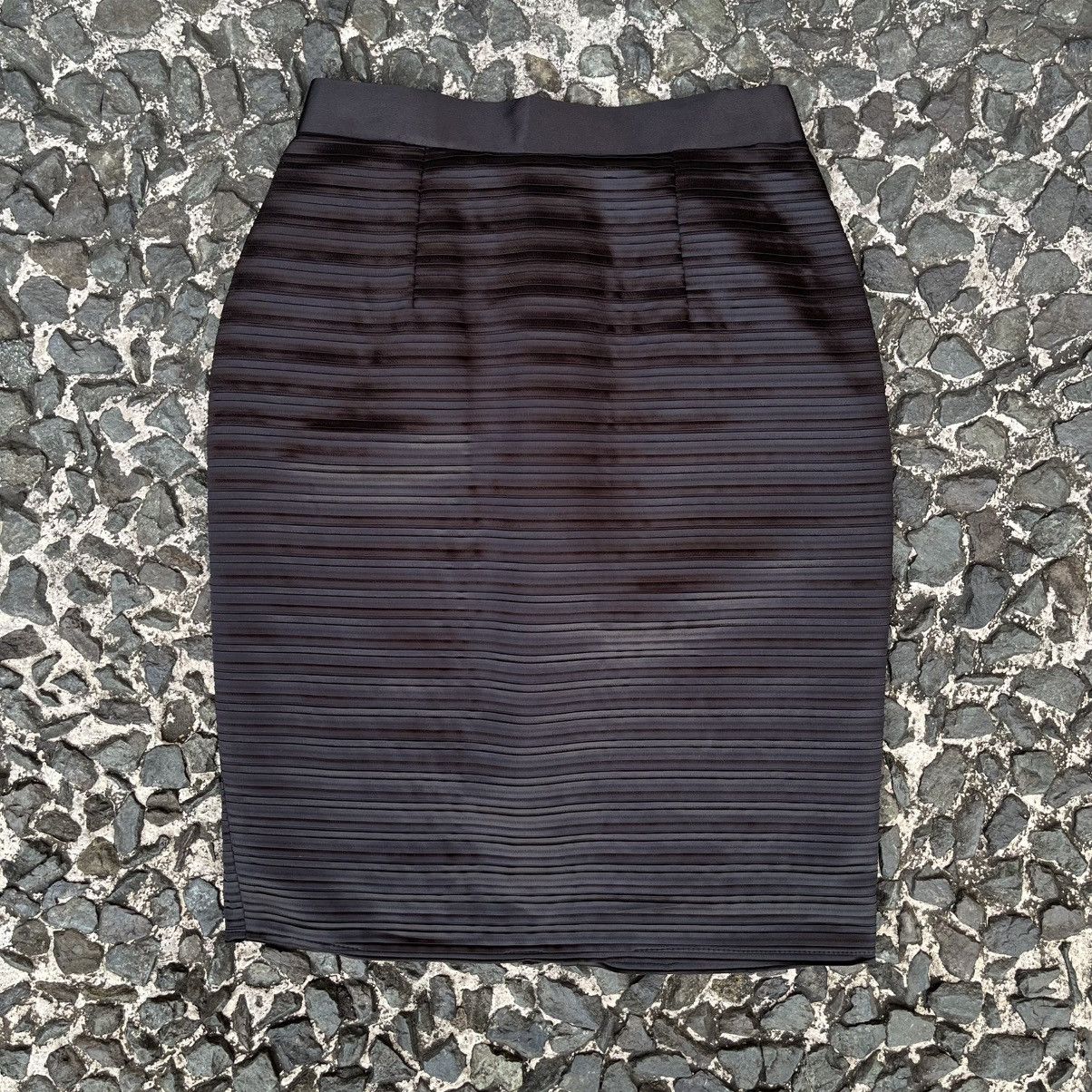 Dior Christian Dior Boutique Pleated Pencil Skirt Size 26" / US 2 / IT 38 - 1 Thumbnail