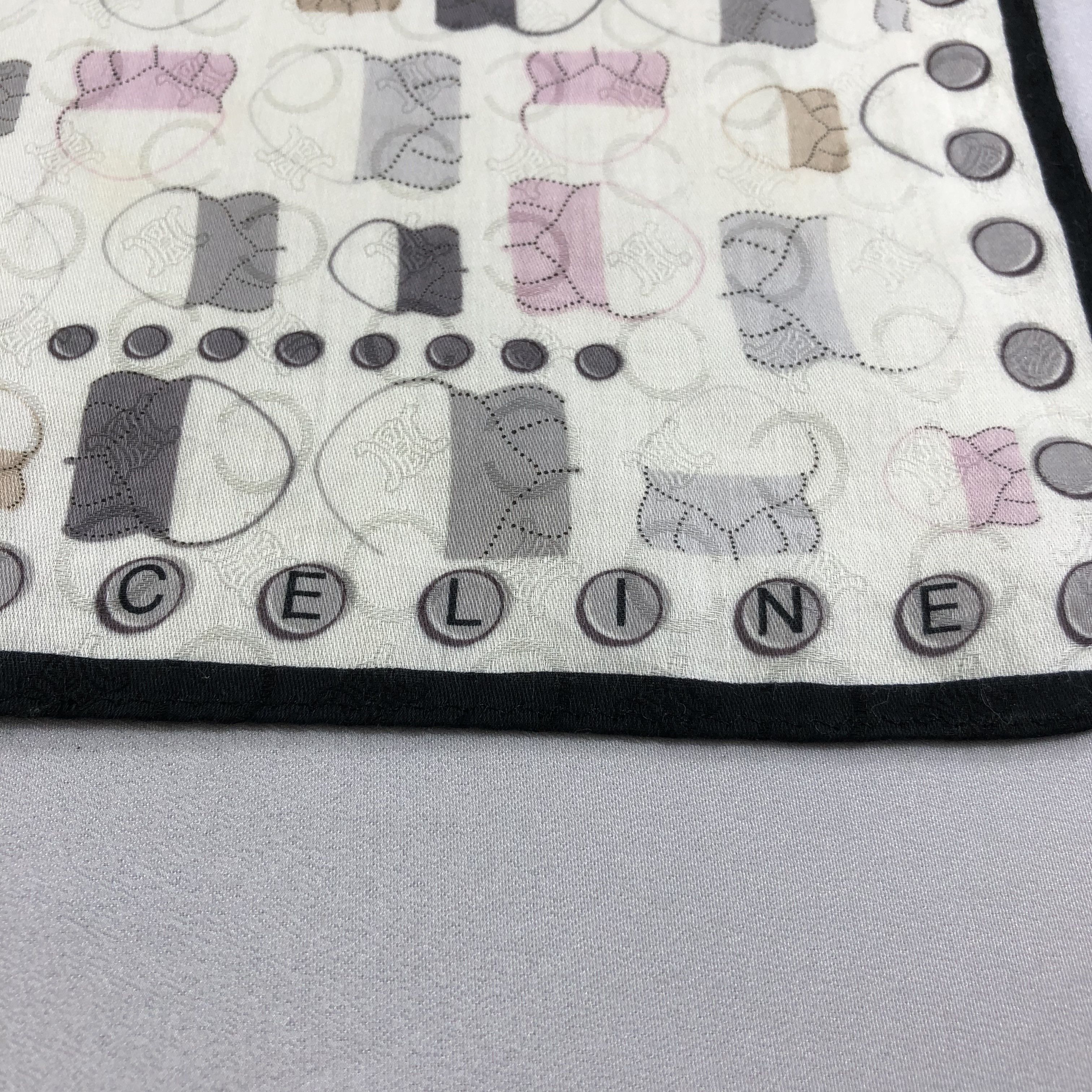 Celine Celine Handkerchief Neckerchief Bandana H1637 Size ONE SIZE - 4 Thumbnail