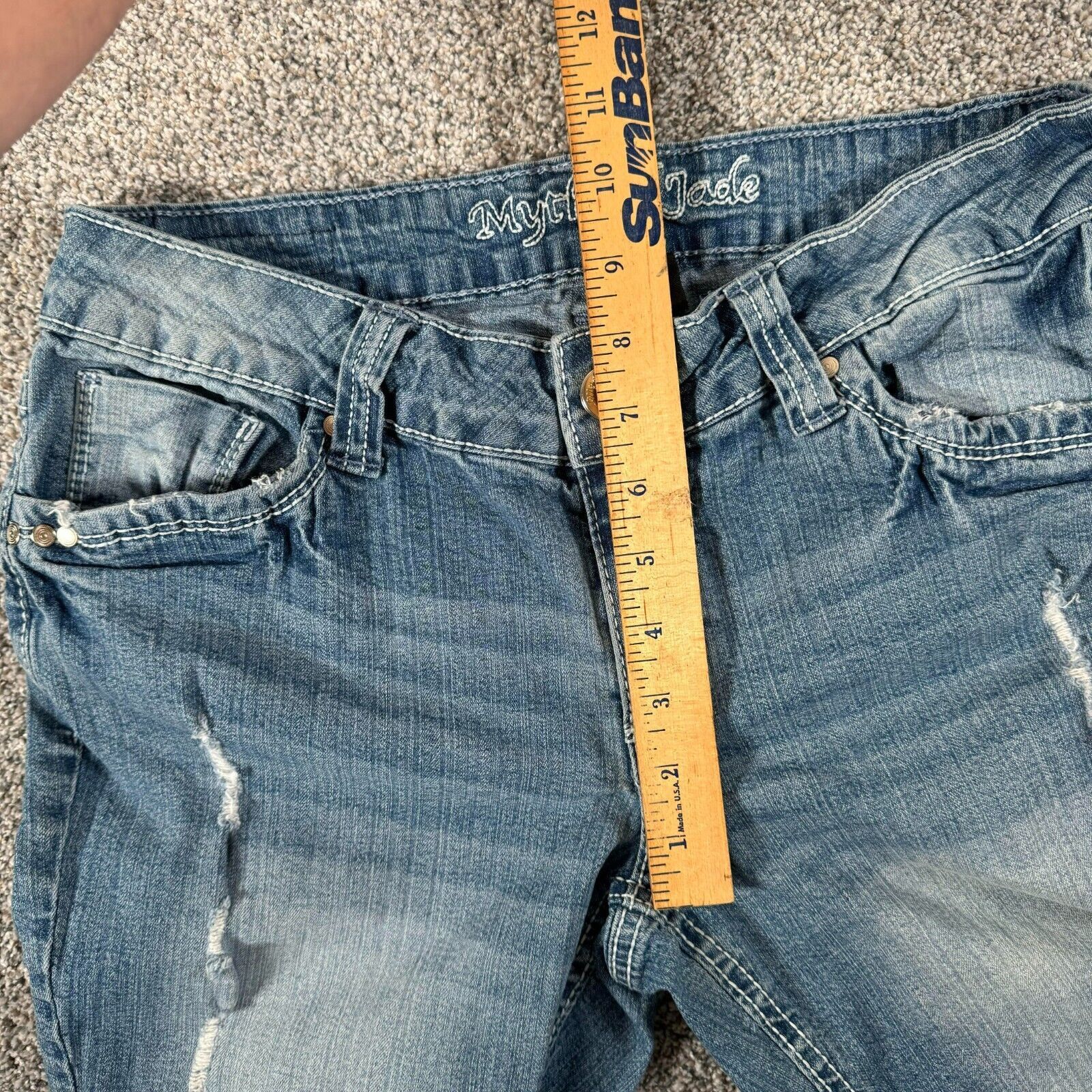 Other Y2K Capri Jeans Womens 8 Cuffed Distressed Grunge Ripped Size 30" / US 8 / IT 44 - 11 Thumbnail