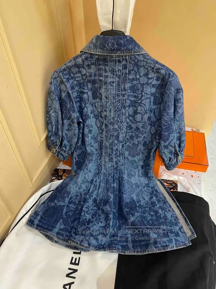 Chanel Chanel 16-year-old blue denim printed jacket Size XXS / US 00 / IT 34 - 6 Thumbnail