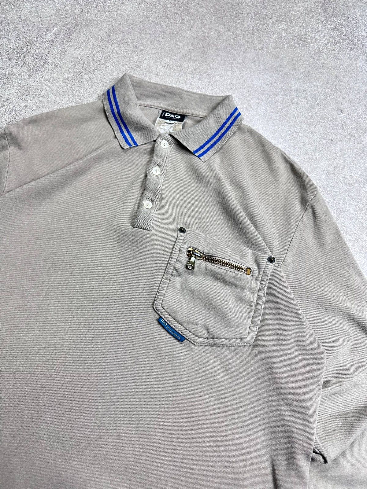 Dolce & Gabbana Vintage Dolce & Gabbana Grey Rugby Longsleeve Shirt L Size US L / EU 52-54 / 3 - 3 Thumbnail