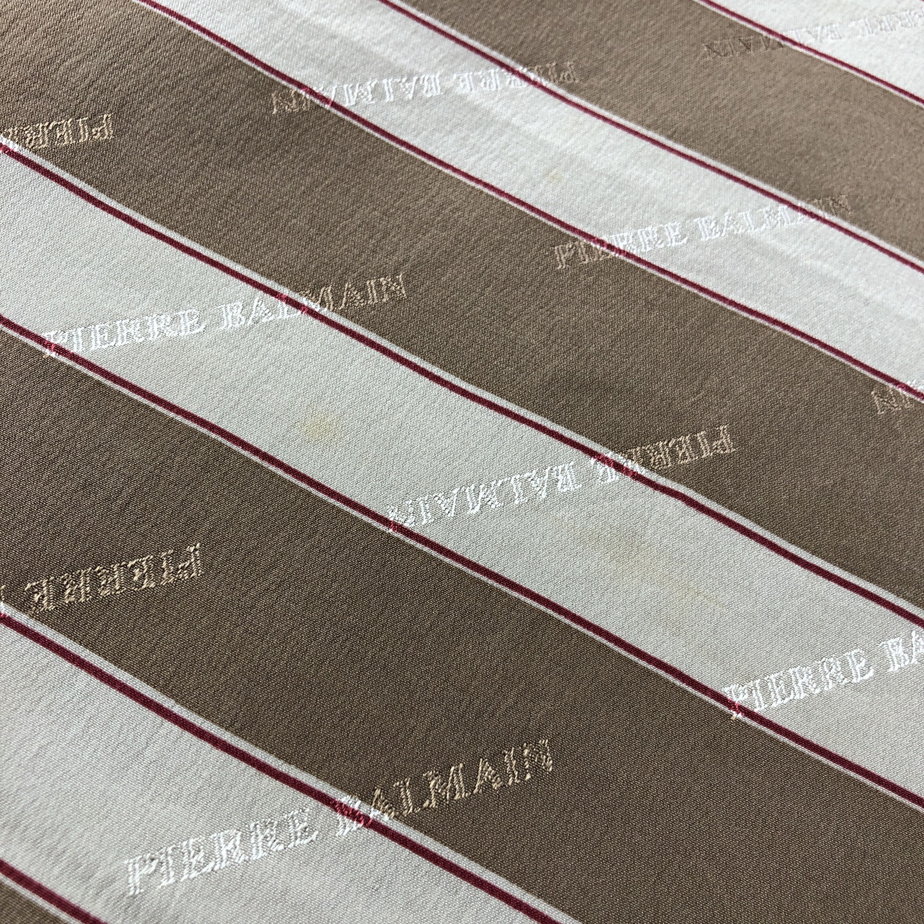 Pierre Balmain Vintage Pierre Balmain Silk Scarf M1258 Size ONE SIZE - 9 Thumbnail