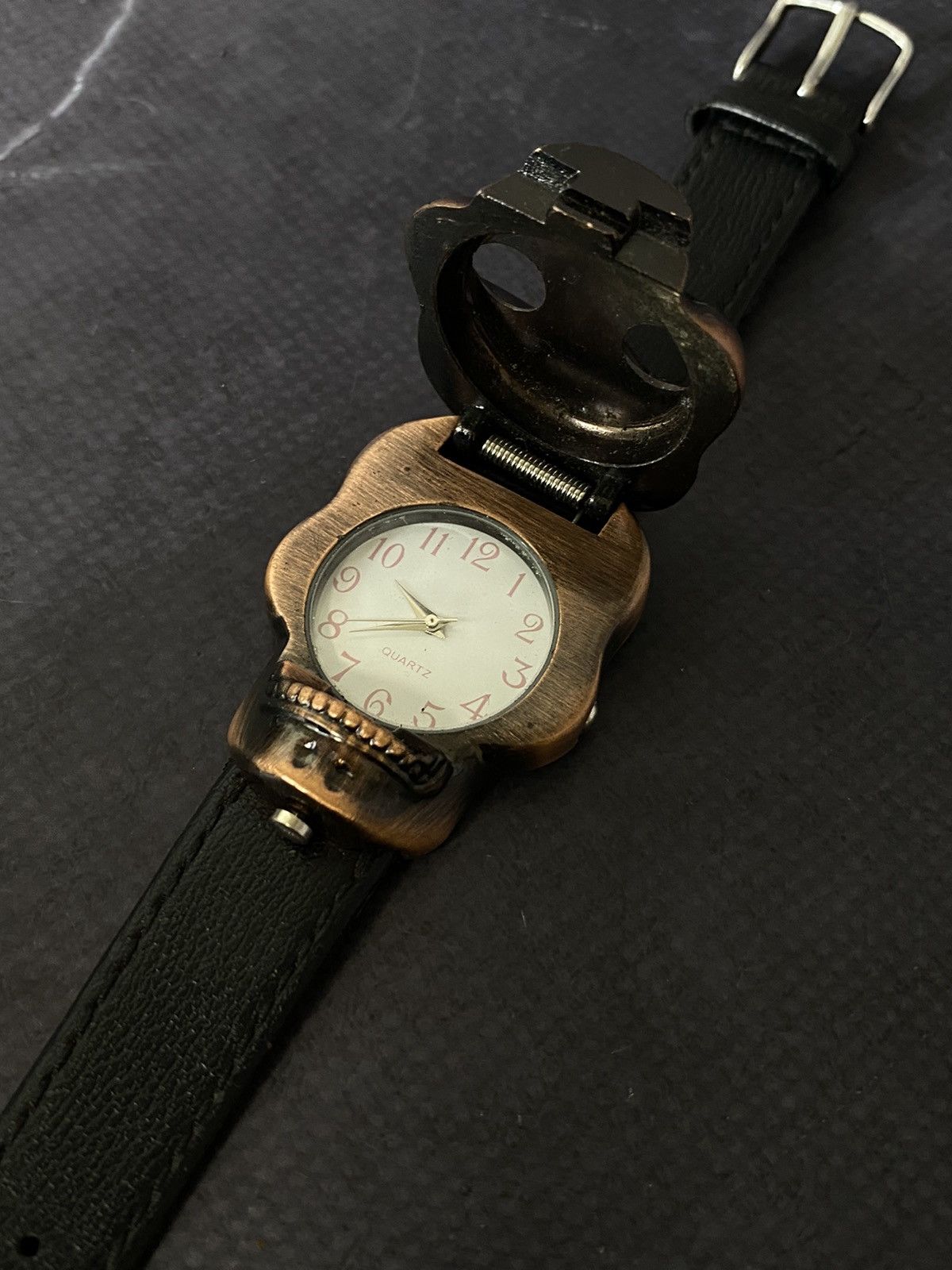 Japanese Brand Gothic Skull Watch on Black Leather Strap Size ONE SIZE - 3 Thumbnail
