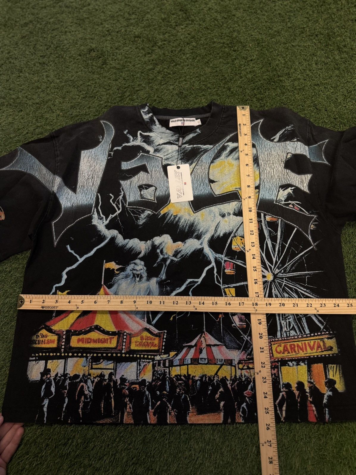 Vale Vale Carnival Tee Shirt Size XL Brand New Size US XL / EU 56 / 4 - 8 Thumbnail