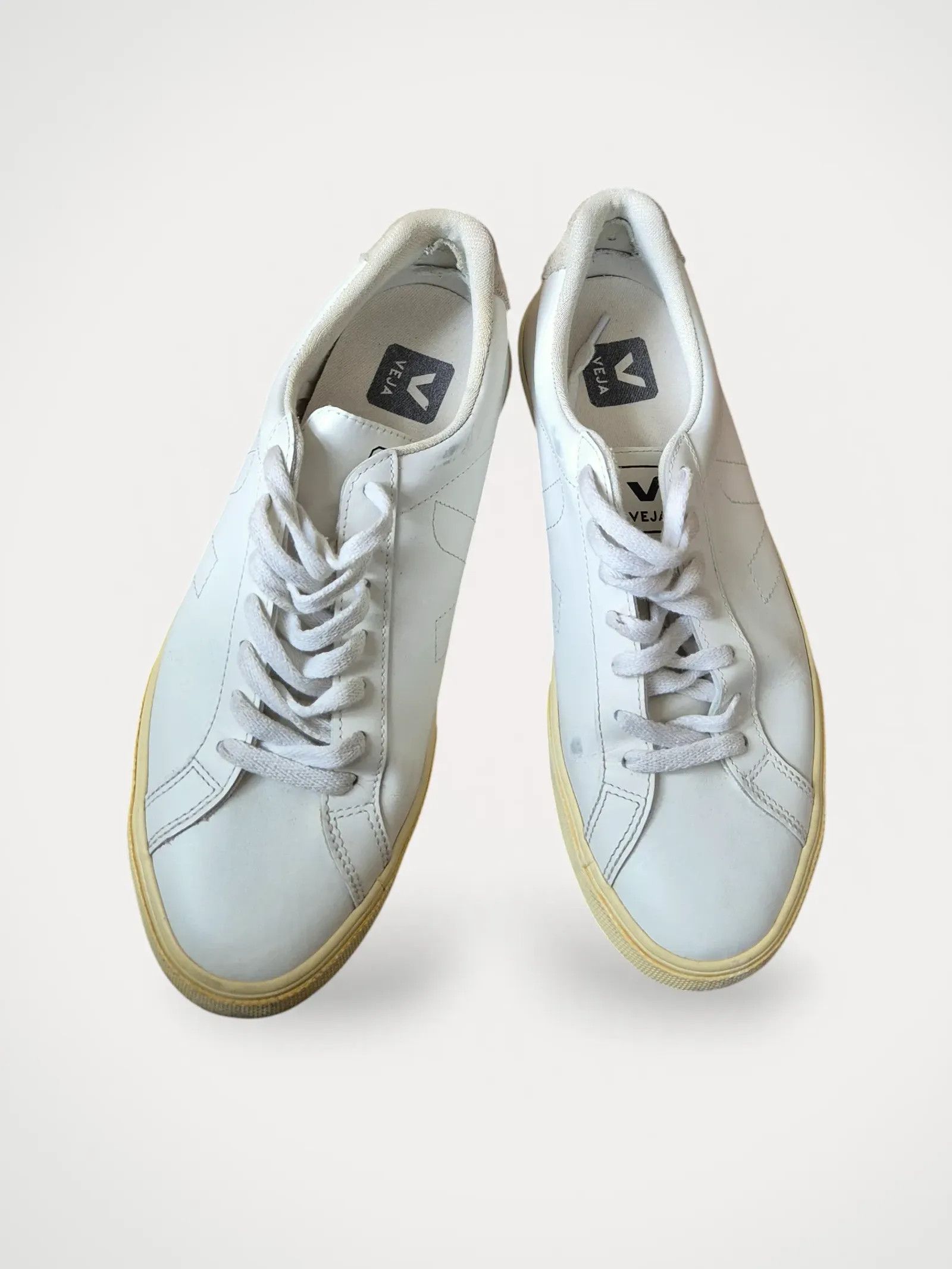 Veja Veja Sneakers Size US 9 / IT 39 - 1 Thumbnail