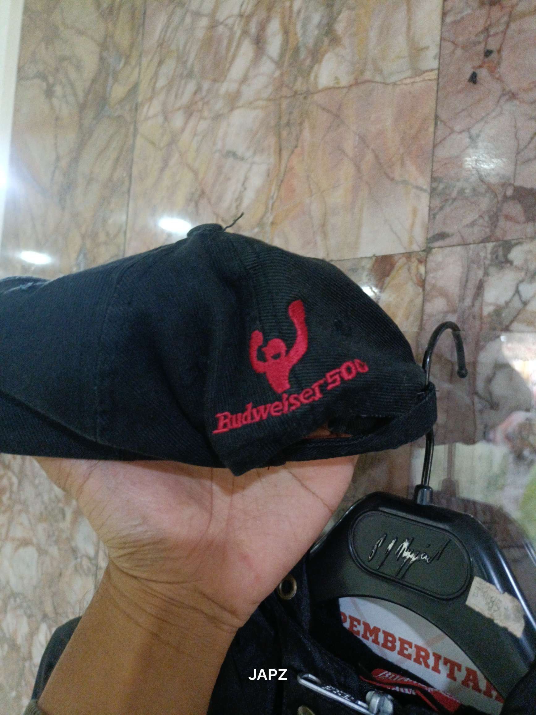 Budweiser × Vintage Vintage set of Budweiser sports jacket and cap Size US L / EU 52-54 / 3 - 10 Thumbnail