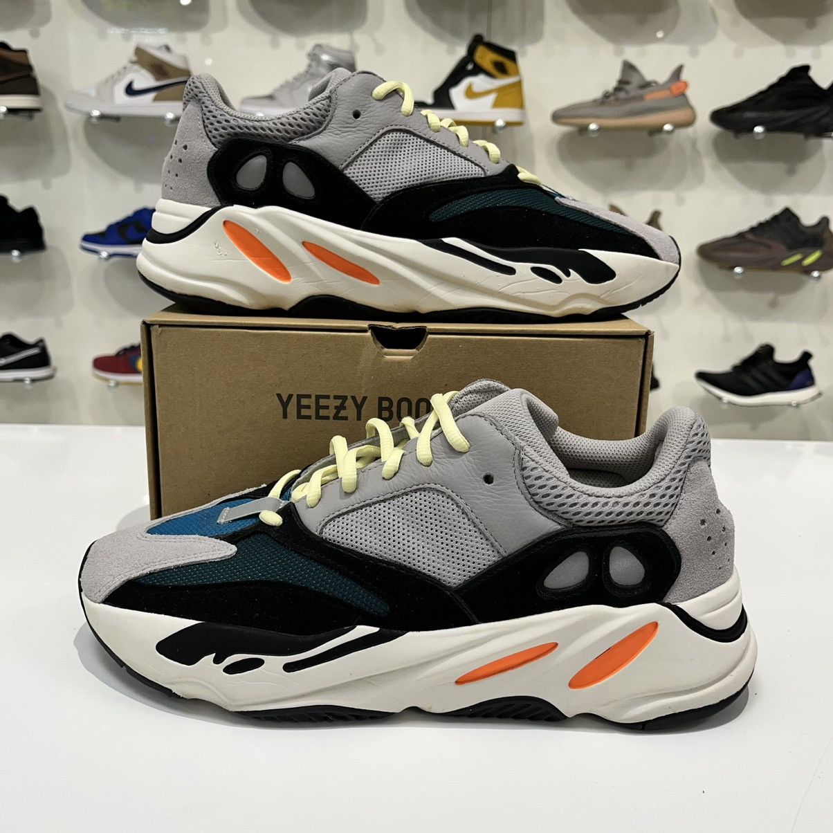 Adidas Adidas Yeezy Boost 700 Wave Runner Size US 11 / EU 44 - 1 Thumbnail