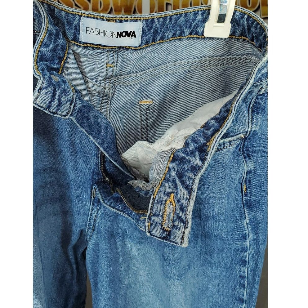 Other Fashion Nova Women’s Distressed Ripped Blue Jeans Size 13 Size 36" / US 14 / IT 50 - 3 Thumbnail