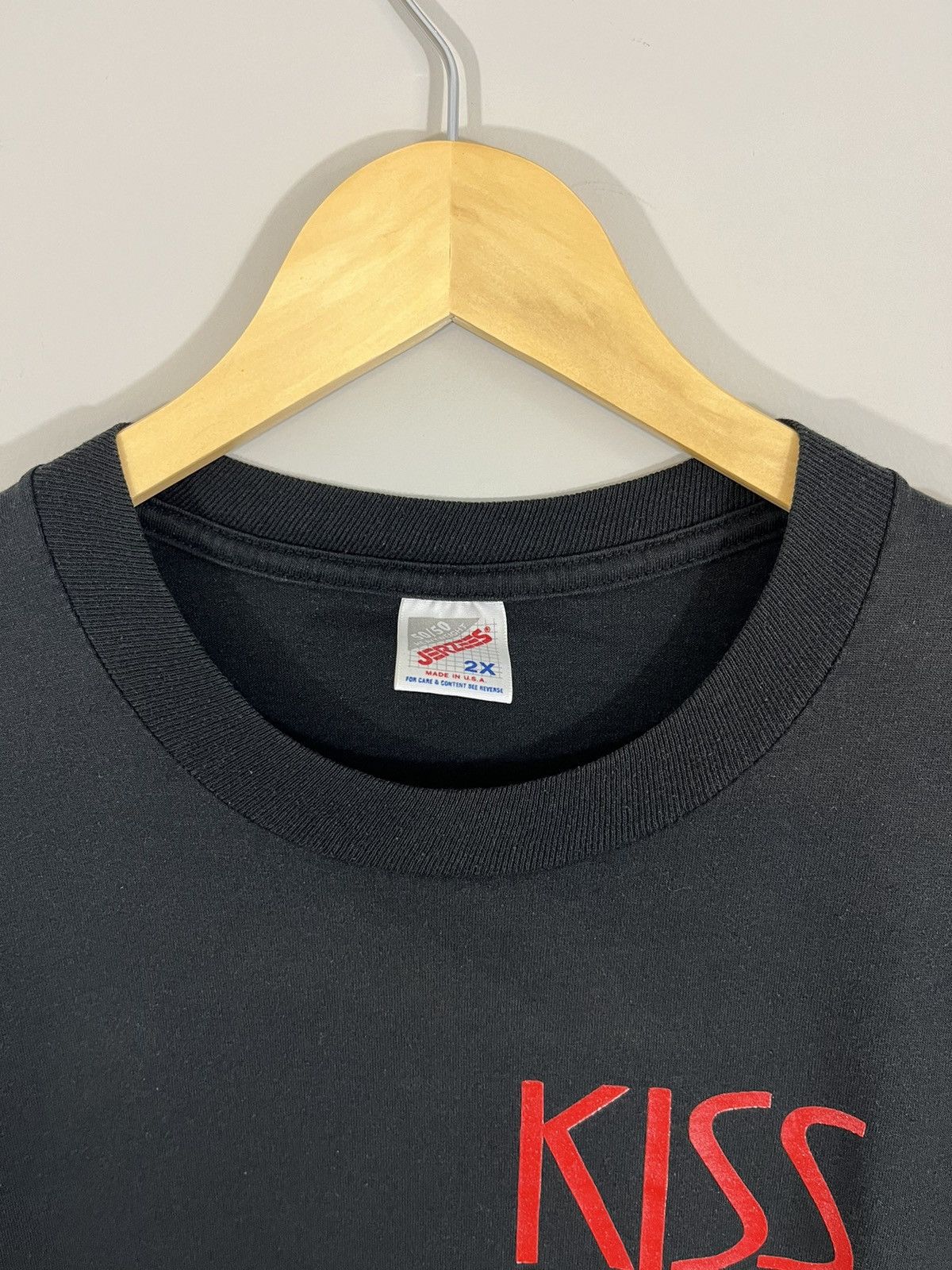 Vintage Kiss Of The Spider Woman Boxy Faded Tee Size US XXL / EU 58 / 5 - 3 Thumbnail