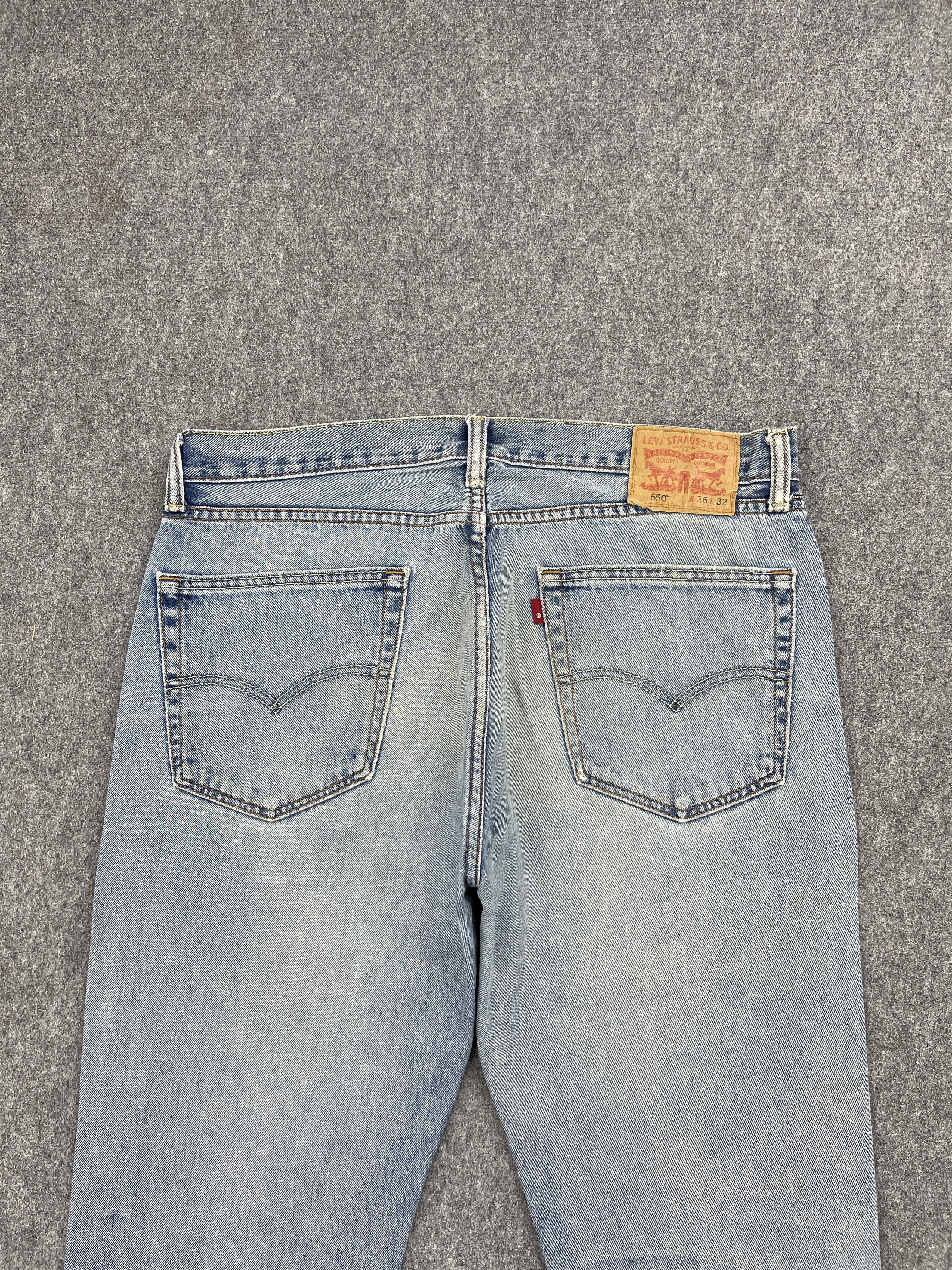 Levi's Vintage Distressed Levis 550 Light Wash Jeans DP2501 Size US 35 - 4 Thumbnail