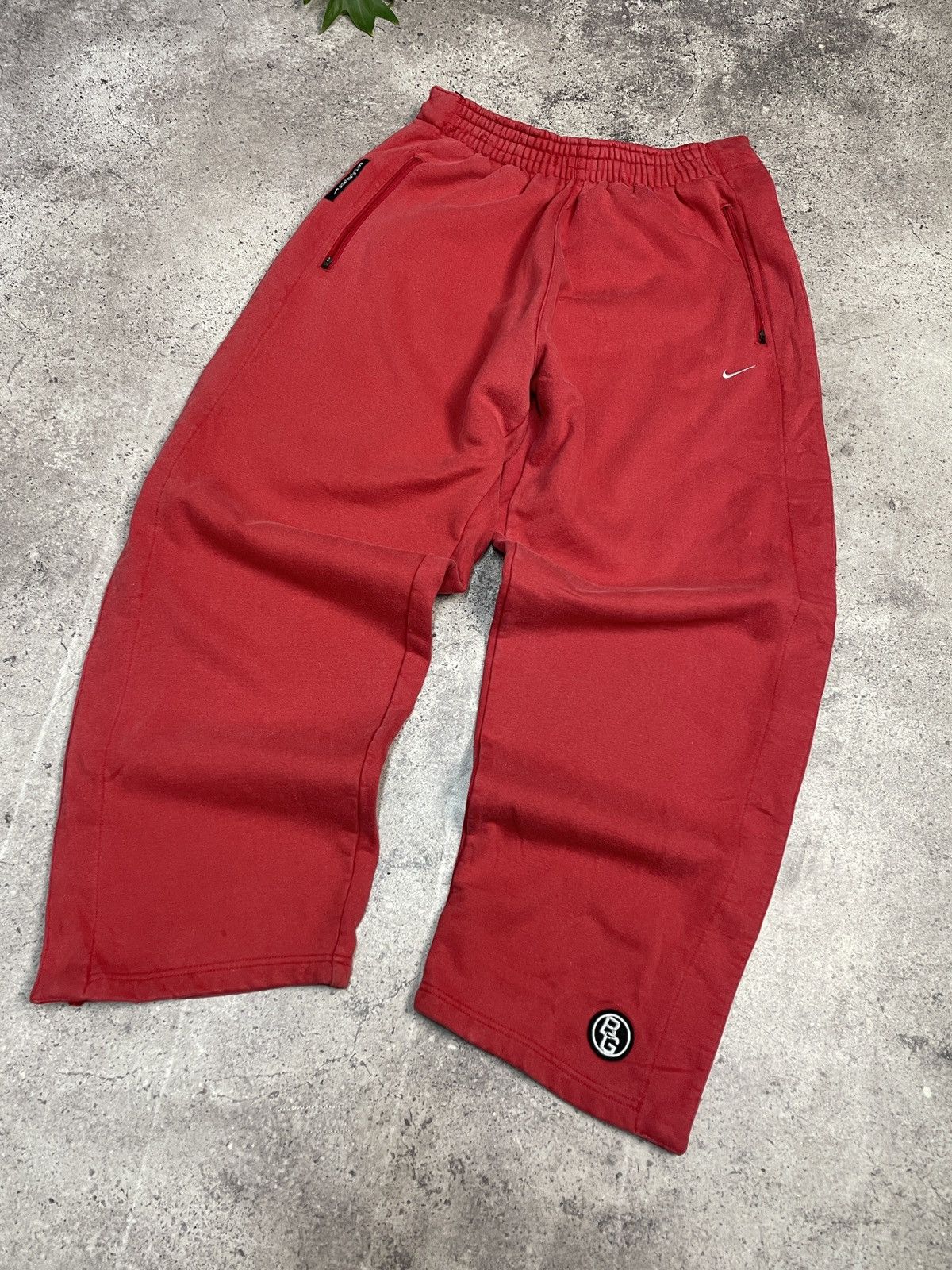 Vintage Vintage 00s Nike Drill Sweet Red Track Pants Swoosh Logo Size US 34 / EU 50 - 3 Thumbnail