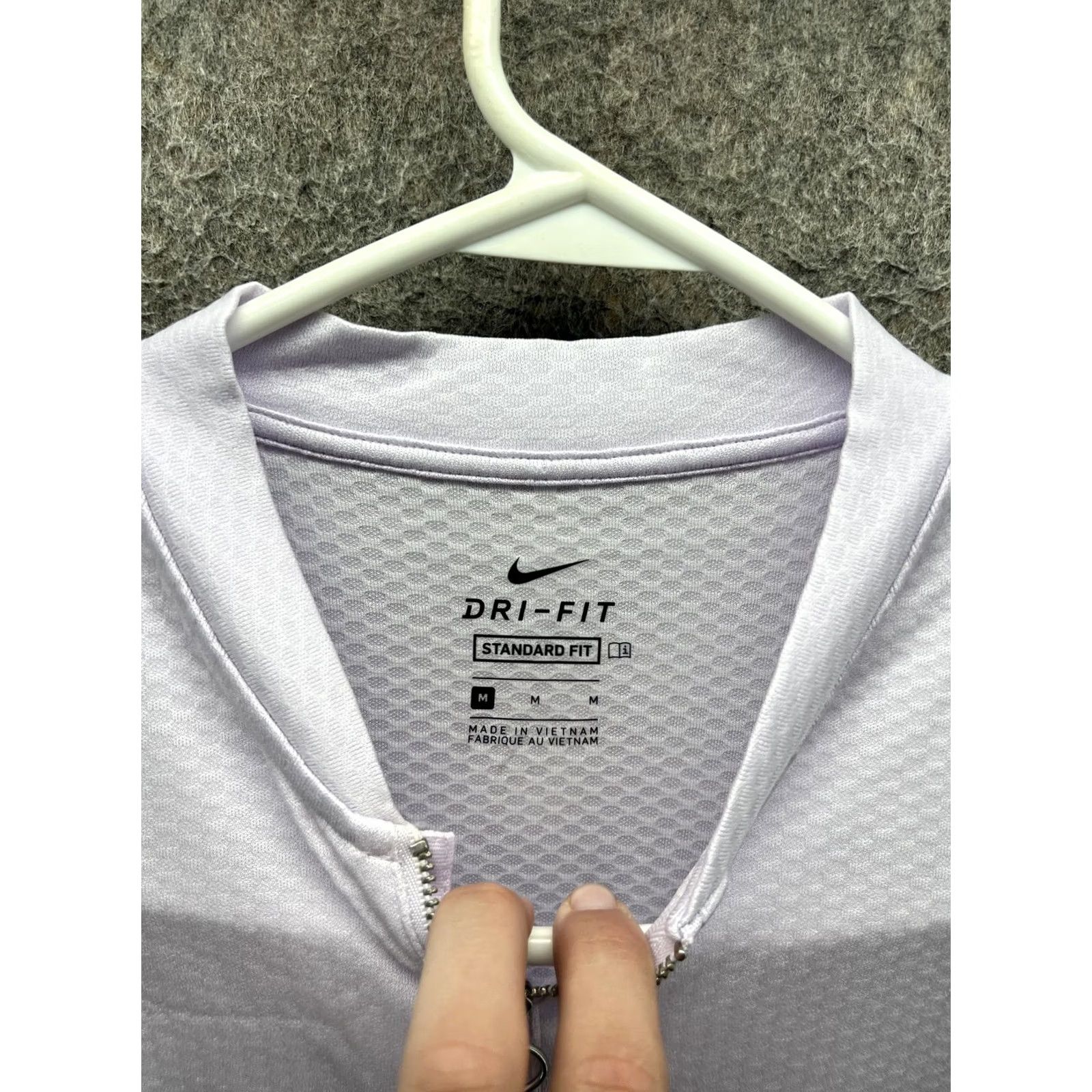 Nike Nike Dri-FIT Shirt Womens Medium Purple 1/4 Zip Mock Neck Athletic BV0274-509 Size M / US 6-8 / IT 42-44 - 6 Thumbnail