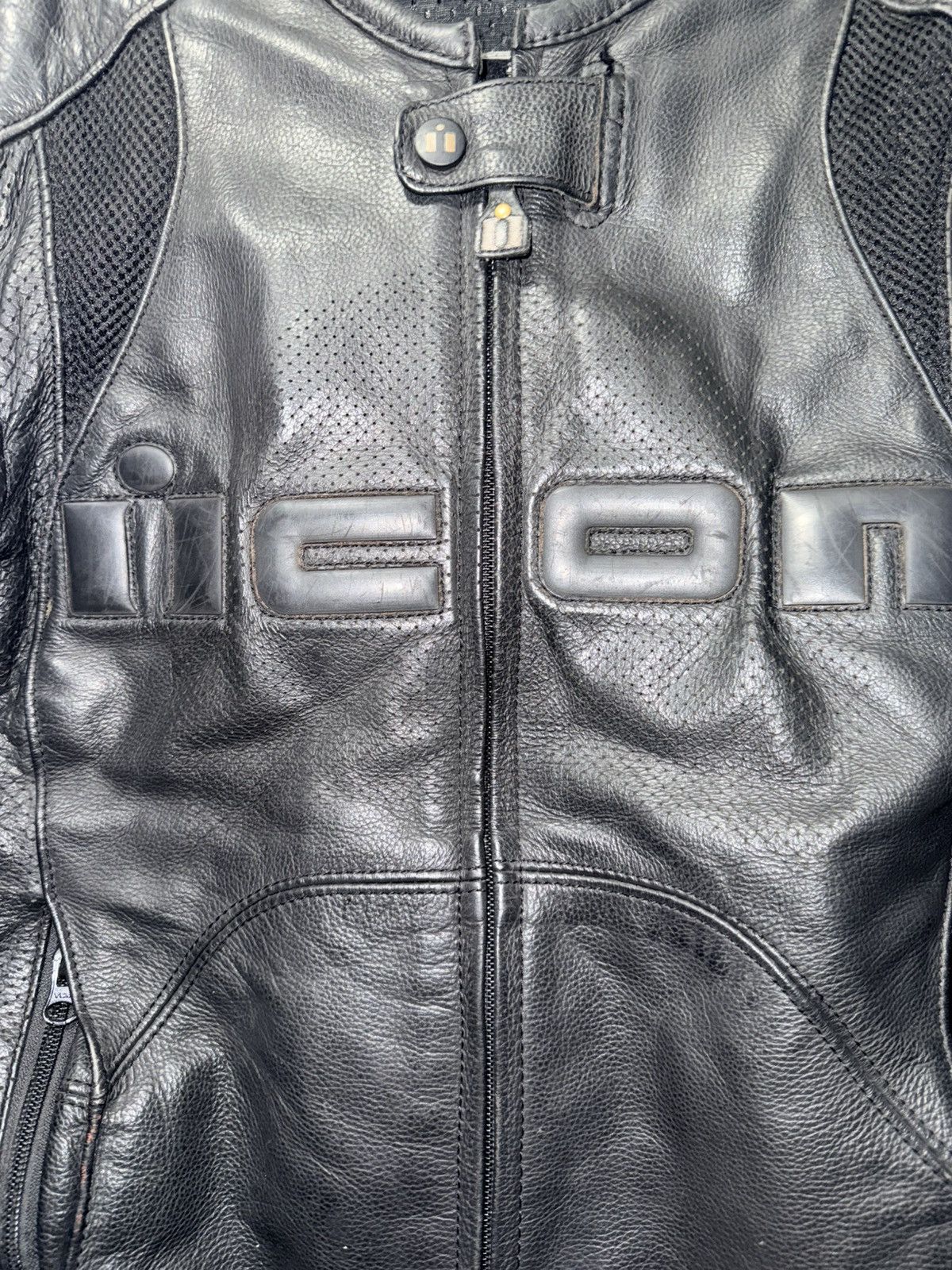 ICON Motorsports ICON Overlord Leather Moto Jacket Black M Techwear Size US M / EU 48-50 / 2 - 6 Thumbnail