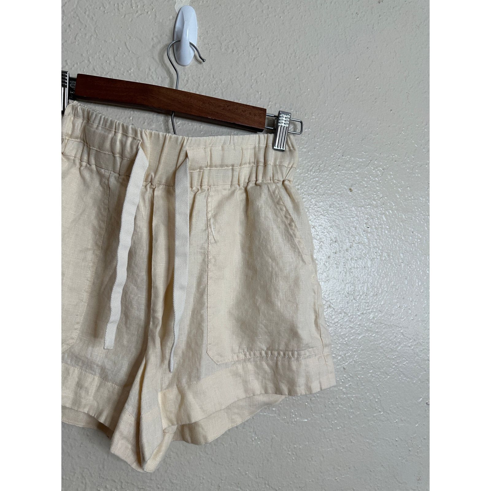 A.L.C. A.L.C Billy Shorts 100% Linen Drawstrings in Cream Womans 0 Size 25" / US 0 / IT 36 - 3 Thumbnail
