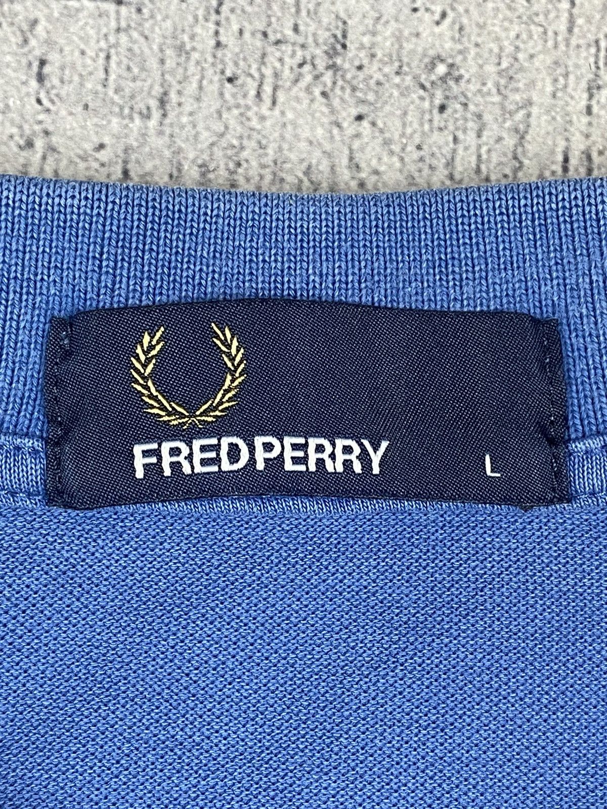 Fred Perry Vintage Fred Perry y2k Designer Basic Polo Shirt Size US L / EU 52-54 / 3 - 8 Thumbnail