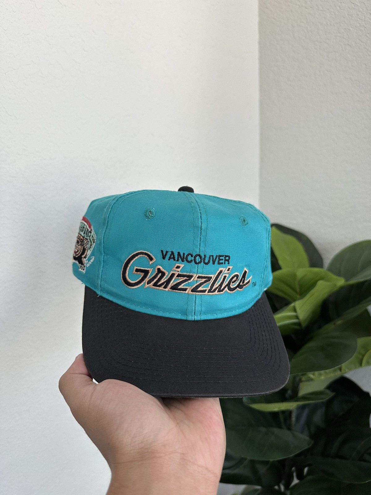 Sports Specialties × Vintage Vintage 90s Vancouver Grizzlies Script Sports Specialties Size ONE SIZE - 1 Thumbnail