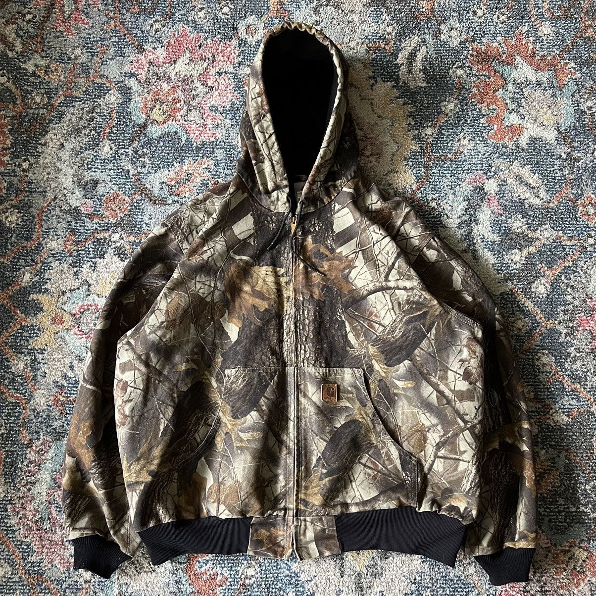 image of Vintage Realtree Carhartt Active Jacket in Tree Camo, Men's (Size 2XL)