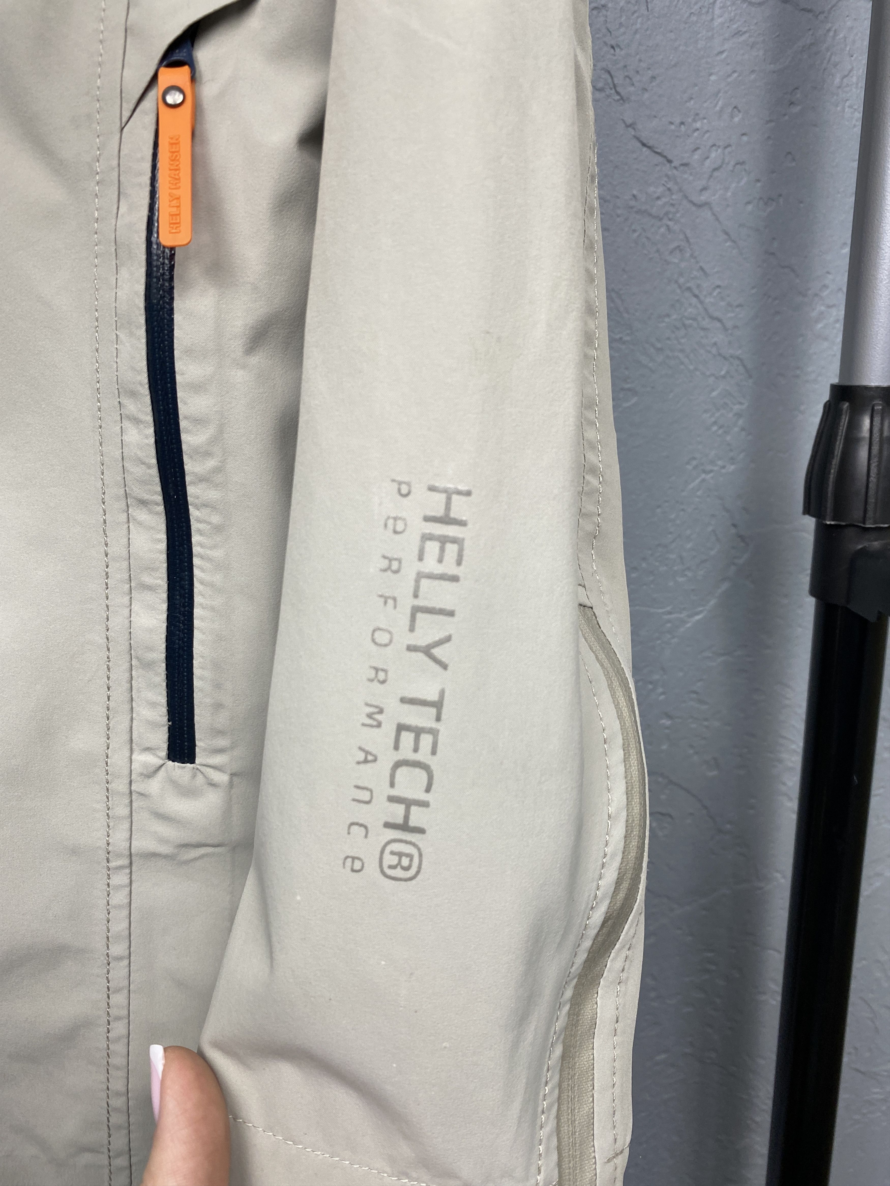 Helly Hansen Helly Hansen Vintage Mens Outdoor Jacket Rainwear Size US S / EU 44-46 / 1 - 4 Thumbnail