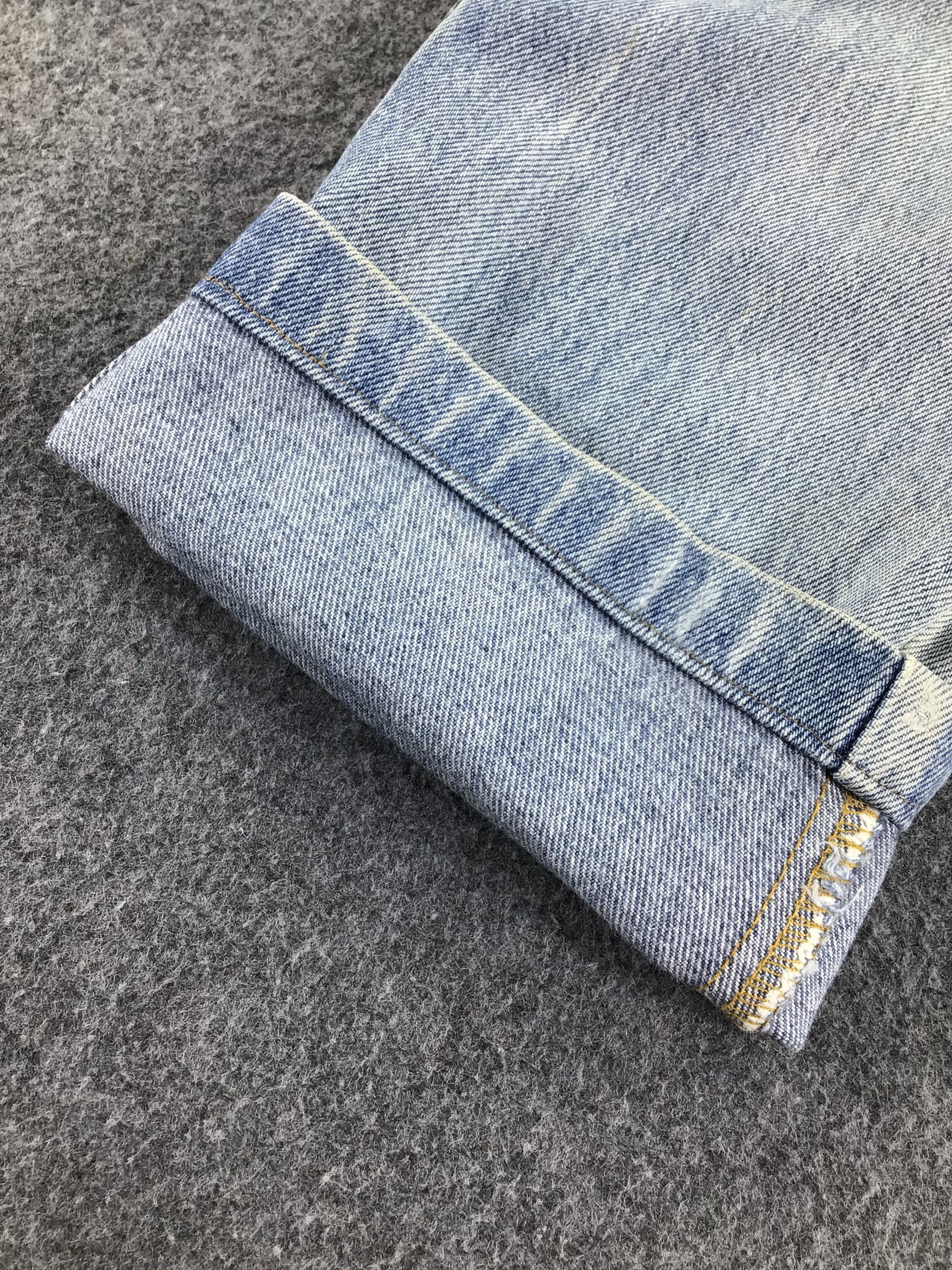 Levi's Vintage Levis 626 Jeans Medium Wash Denim KJ078 Size US 31 - 6 Thumbnail