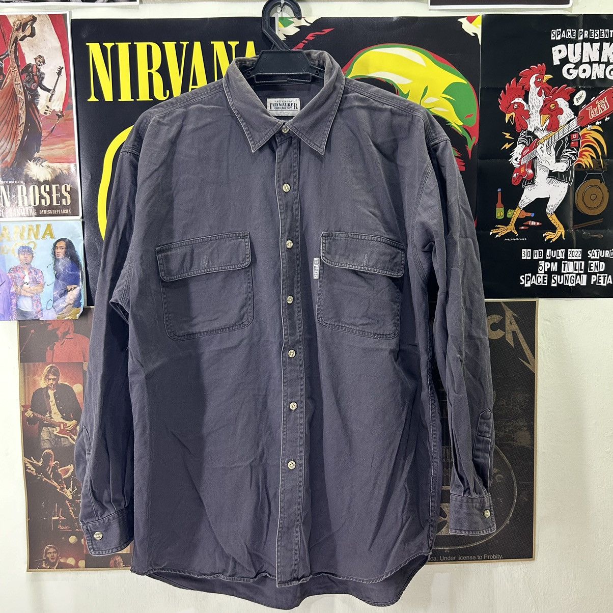 Japanese Brand Vintage Ted Walker Button Down Faded Shirt Size US L / EU 52-54 / 3 - 1 Thumbnail