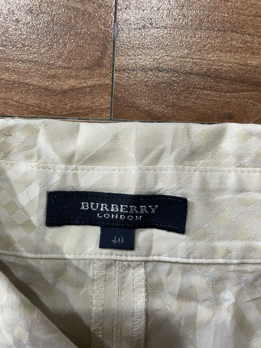 Burberry Burberry Blouse Size S / US 4 / IT 40 - 3 Thumbnail