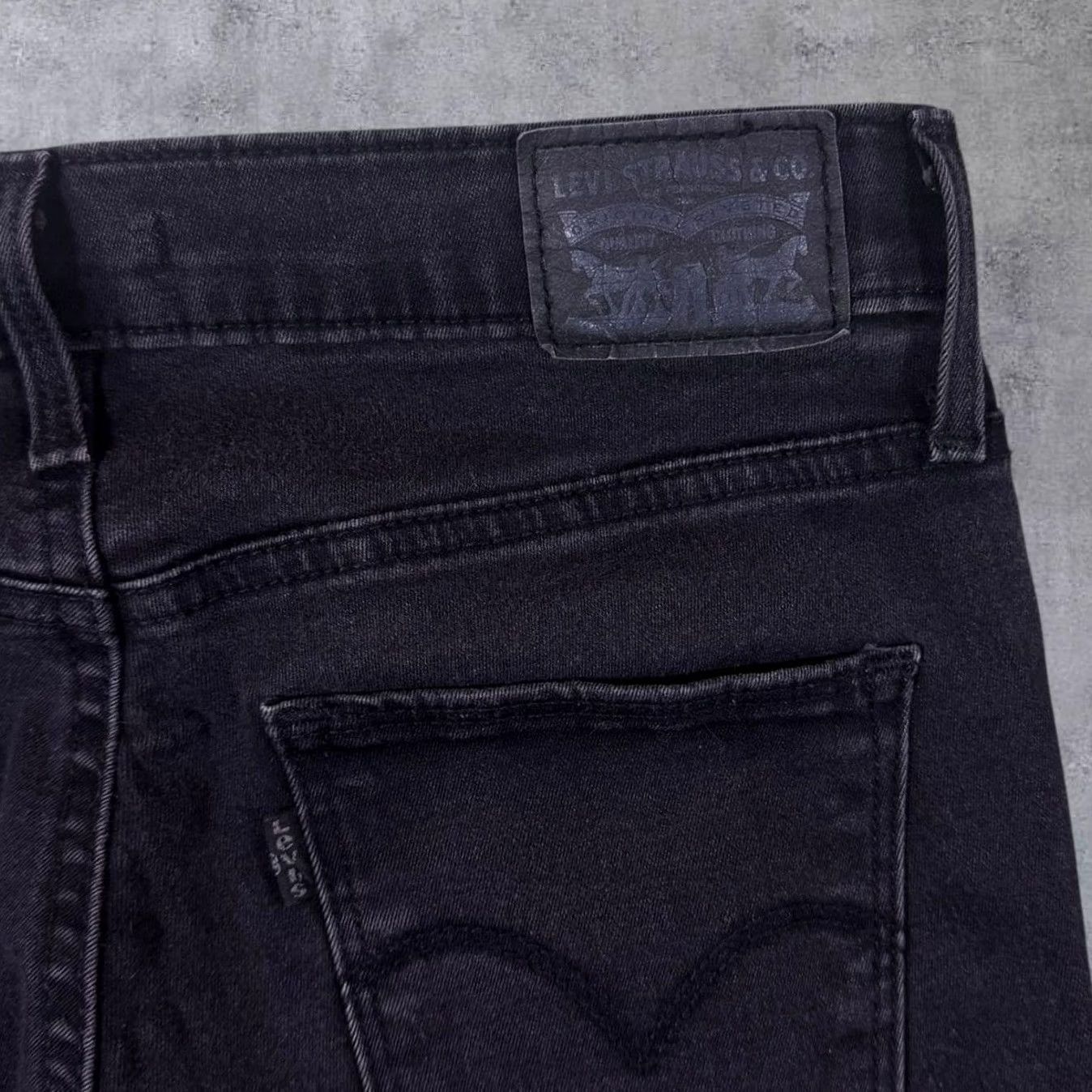 Levi's Levi's Slimming Slim Classic Black Denim Stretch Fit Jeans W28 L32 - Regular Size 28 - Womens - Size 28" / US 6 / IT 42 - 6 Thumbnail