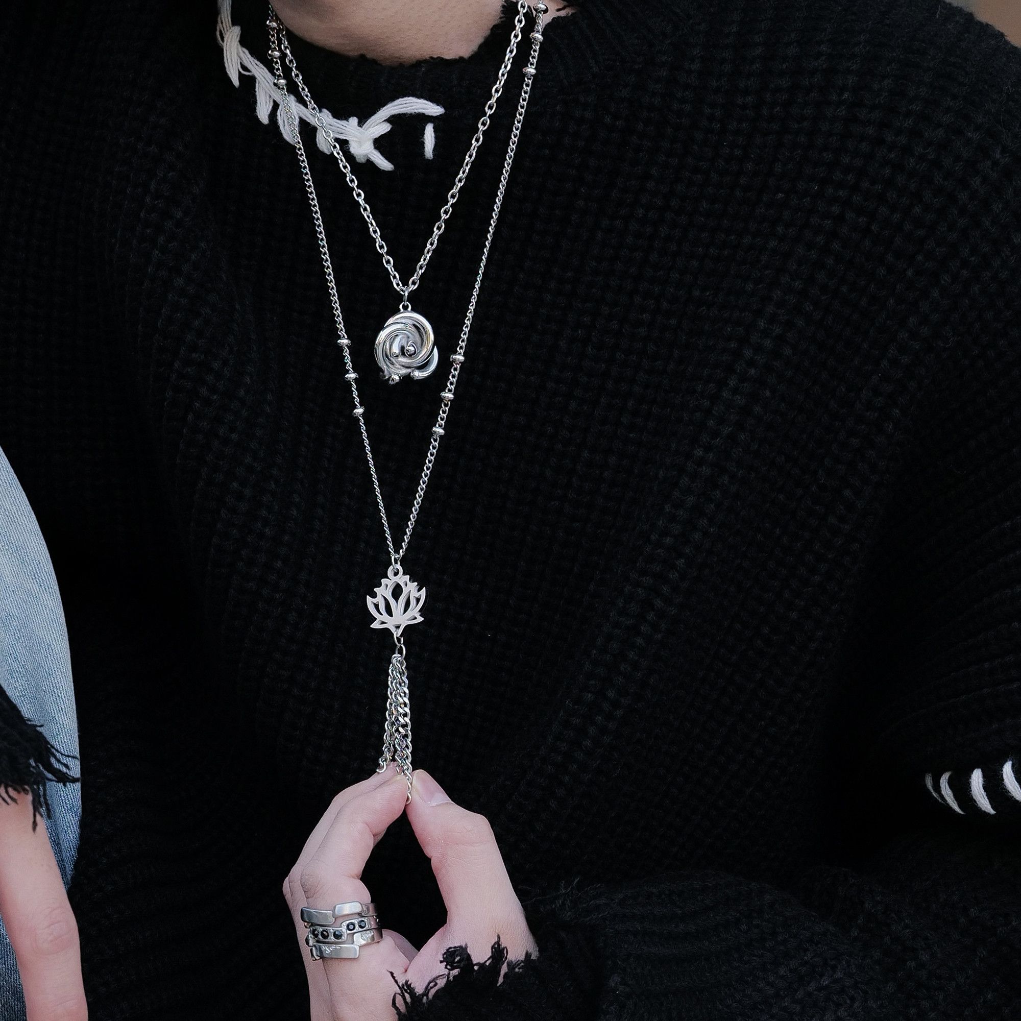 Other Rare STEAL! Y2K Chains Necklace Chain Size ONE SIZE - 1 Thumbnail
