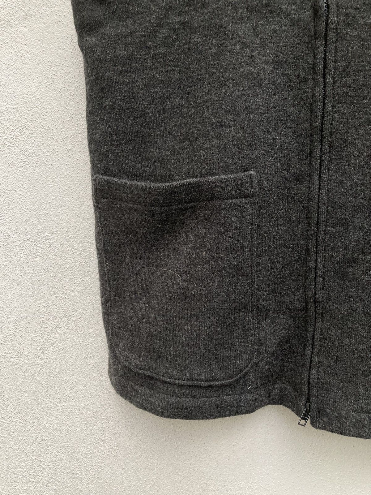 Mandarina Duck 90s Mandarina Duck wool hooded vest Size US L / EU 52-54 / 3 - 4 Thumbnail